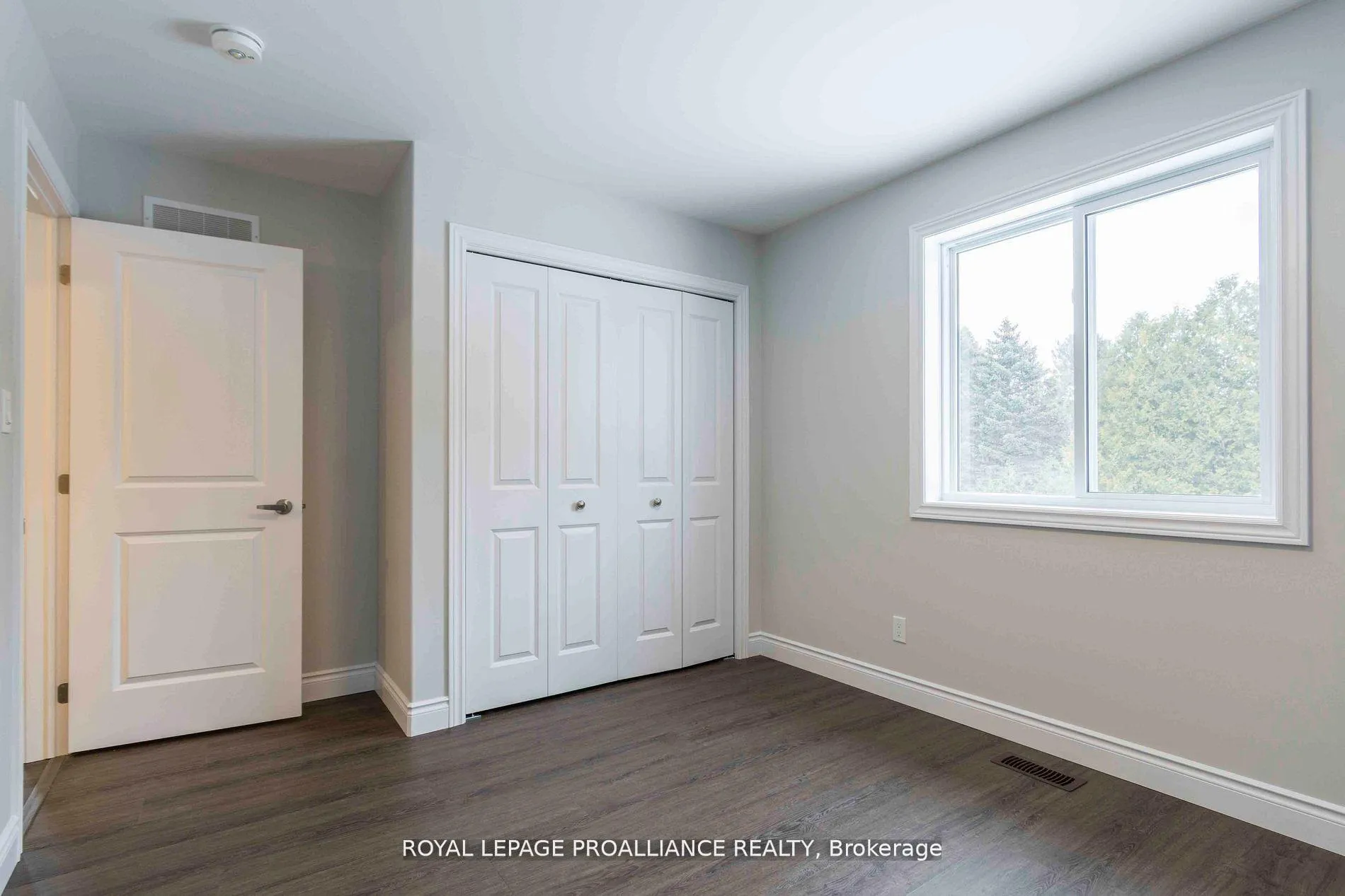 Photo 17 of 9 Clayton John Avenue, Prince Edward County, Sophiasburg Ward — HOMEH