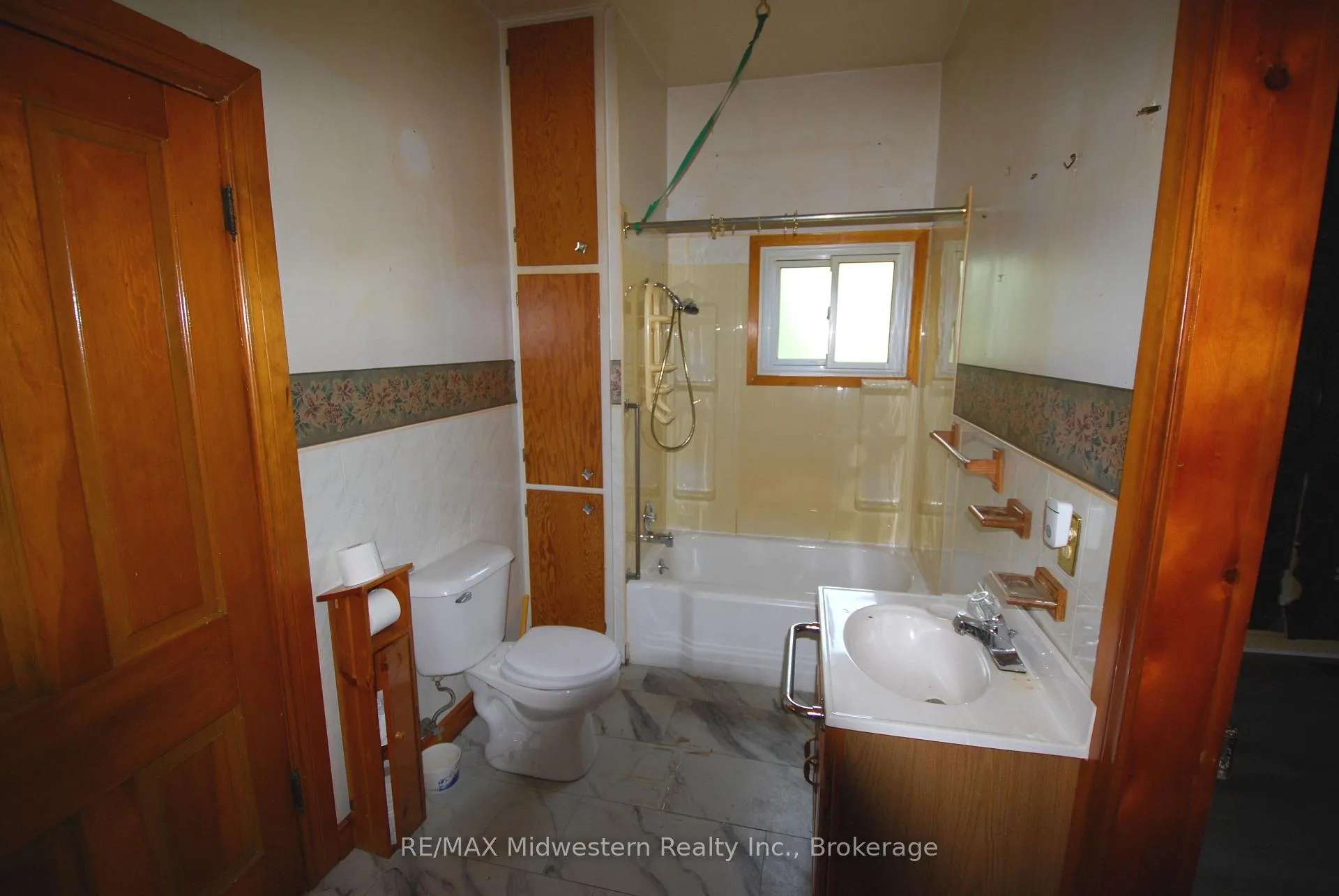 Photo 9 of 445 Brunswick Street, Minto — HOMEH