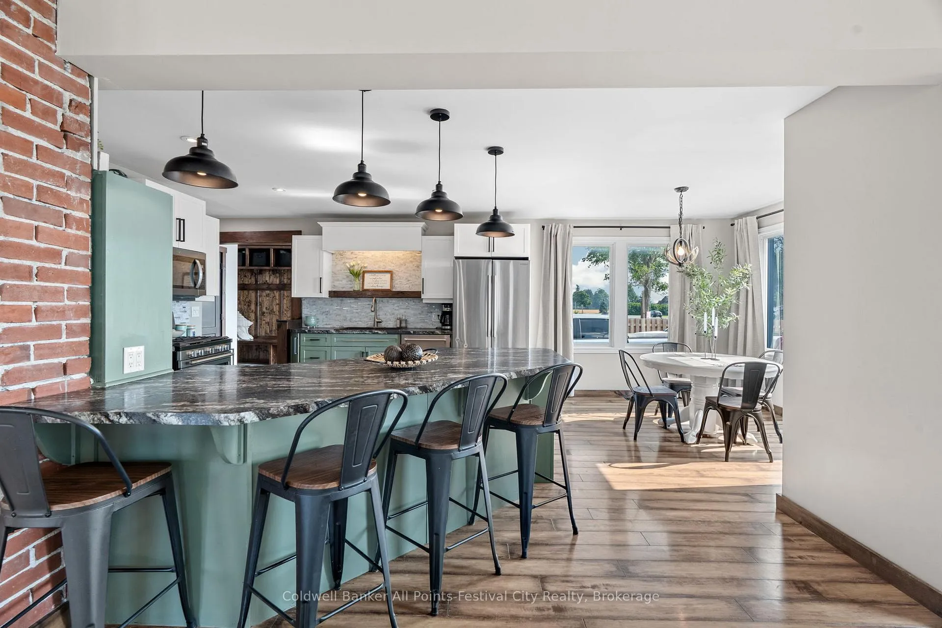 Photo 13 of 8 London Road, Huron East, Tuckersmith — HOMEH