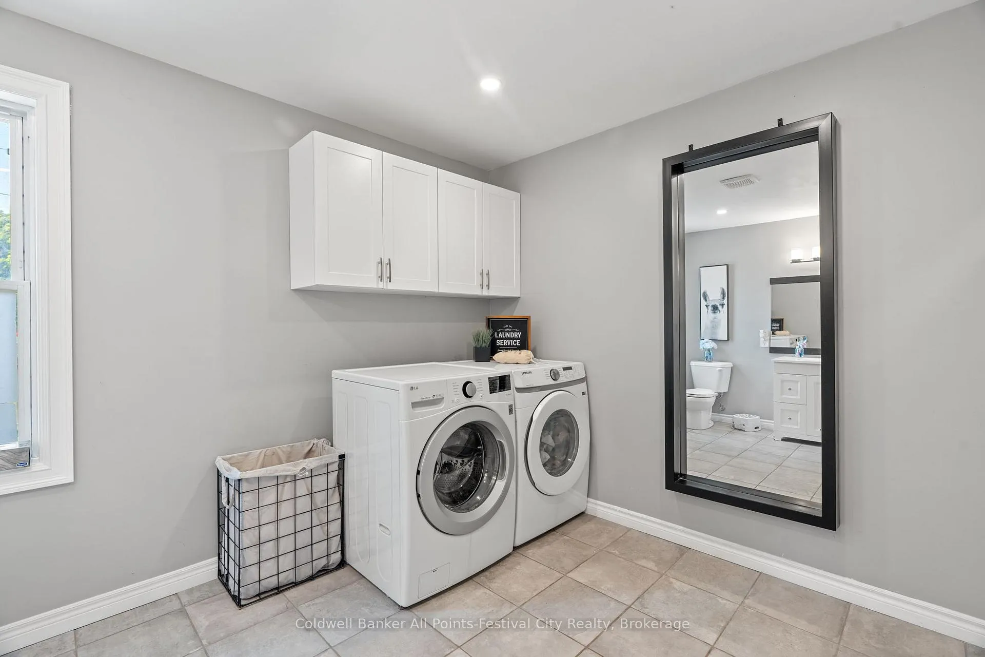 Photo 20 of 8 London Road, Huron East, Tuckersmith — HOMEH