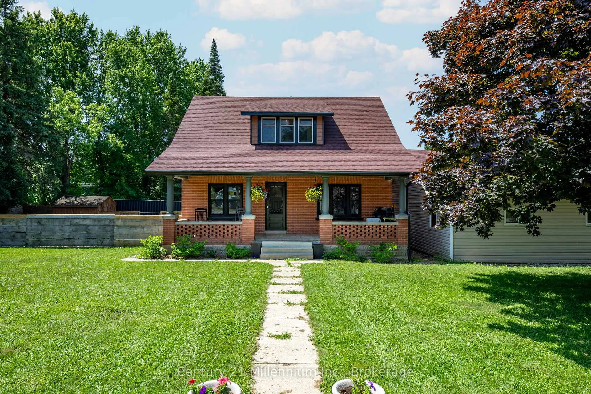 Photo 1 of 776856 10 Highway, Chatsworth — HOMEH