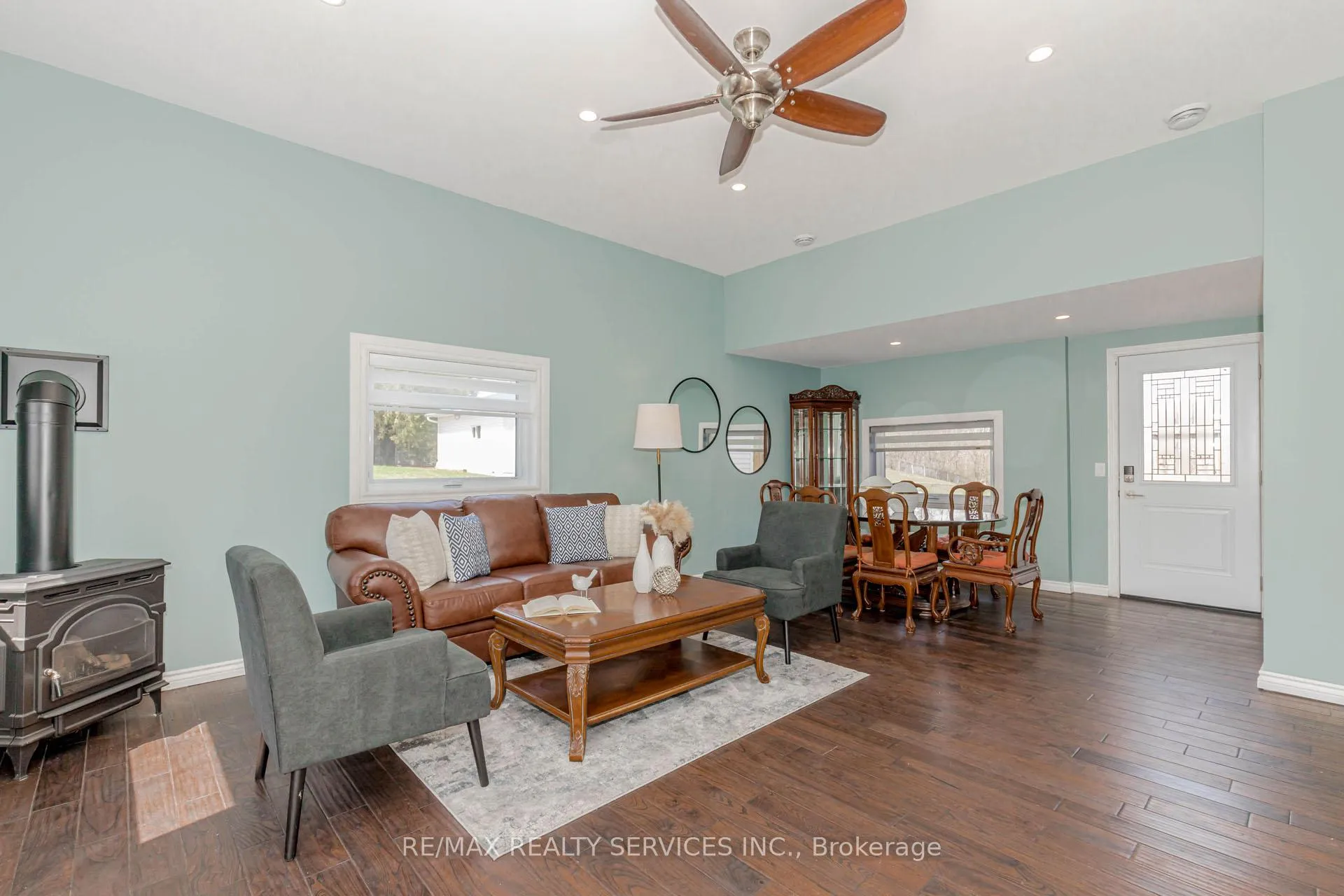 Photo 12 of 51 Simcoe Street N, Brant, Burford — HOMEH