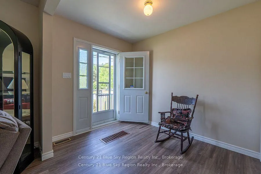 Photo 5 of 69 Spruce Drive, Temagami — HOMEH