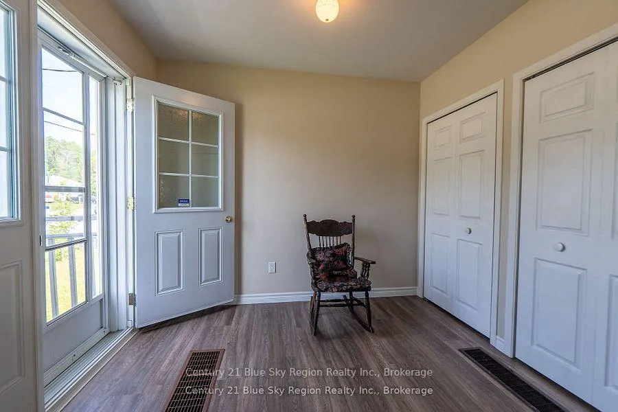 Photo 6 of 69 Spruce Drive, Temagami — HOMEH