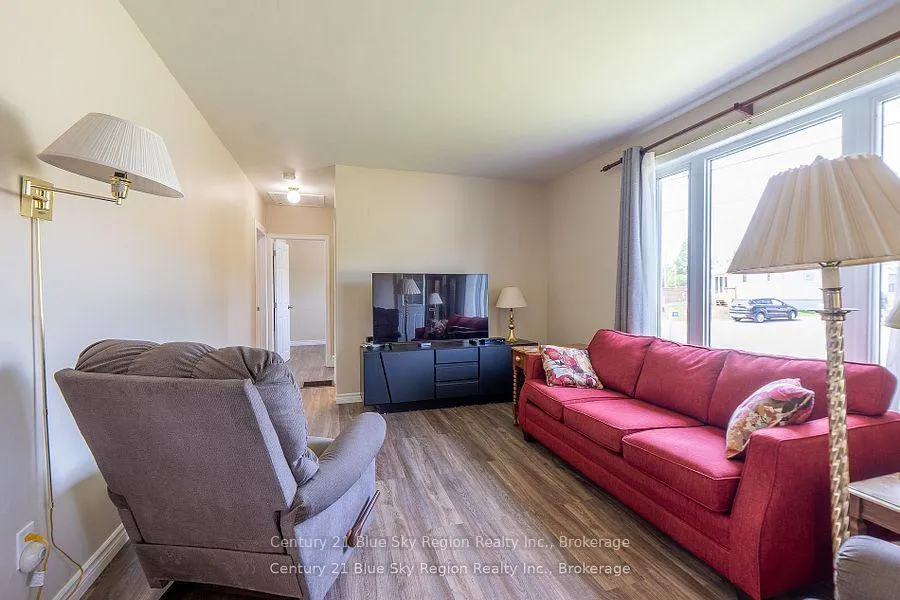Photo 17 of 69 Spruce Drive, Temagami — HOMEH