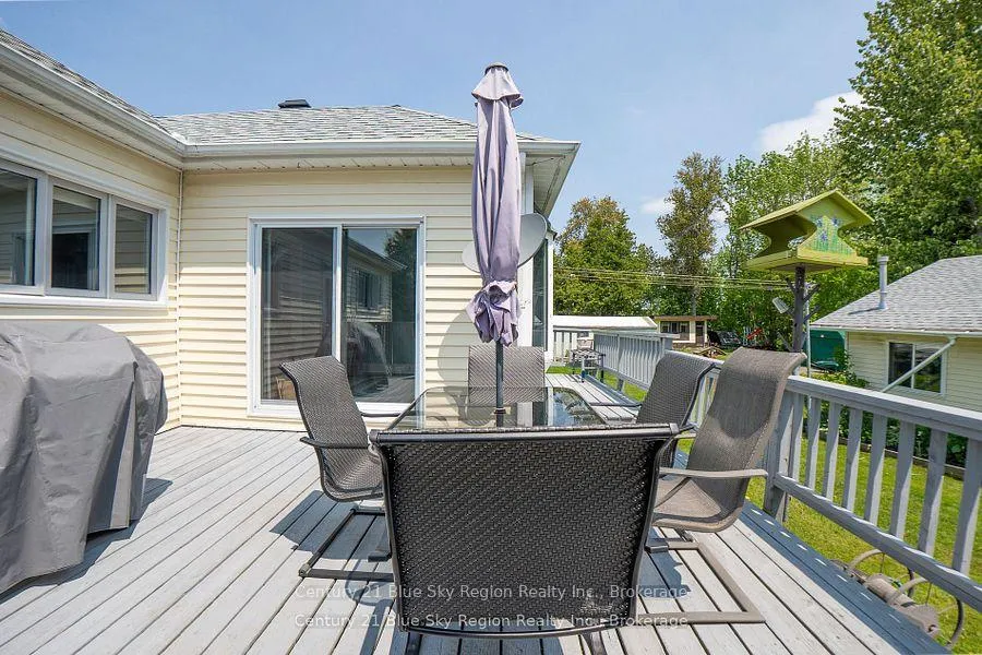 Photo 32 of 69 Spruce Drive, Temagami — HOMEH