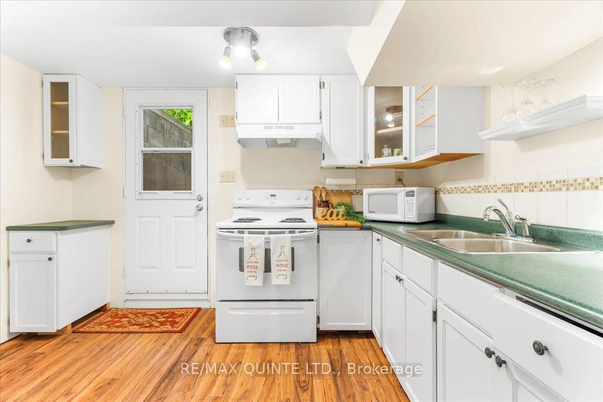 Photo 33 of 169 Avondale Road, Belleville, Belleville Ward — HOMEH