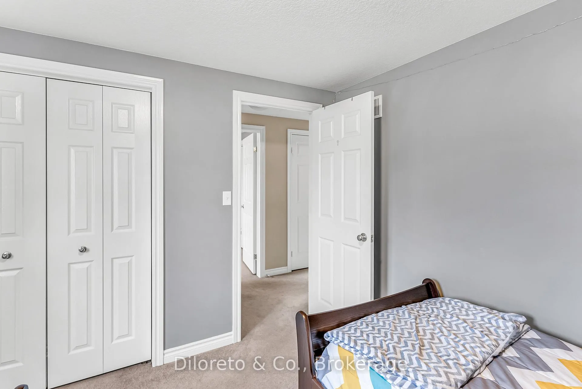 Photo 28 of 4 Brock Street, Guelph, Pineridge/Westminster Woods — HOMEH
