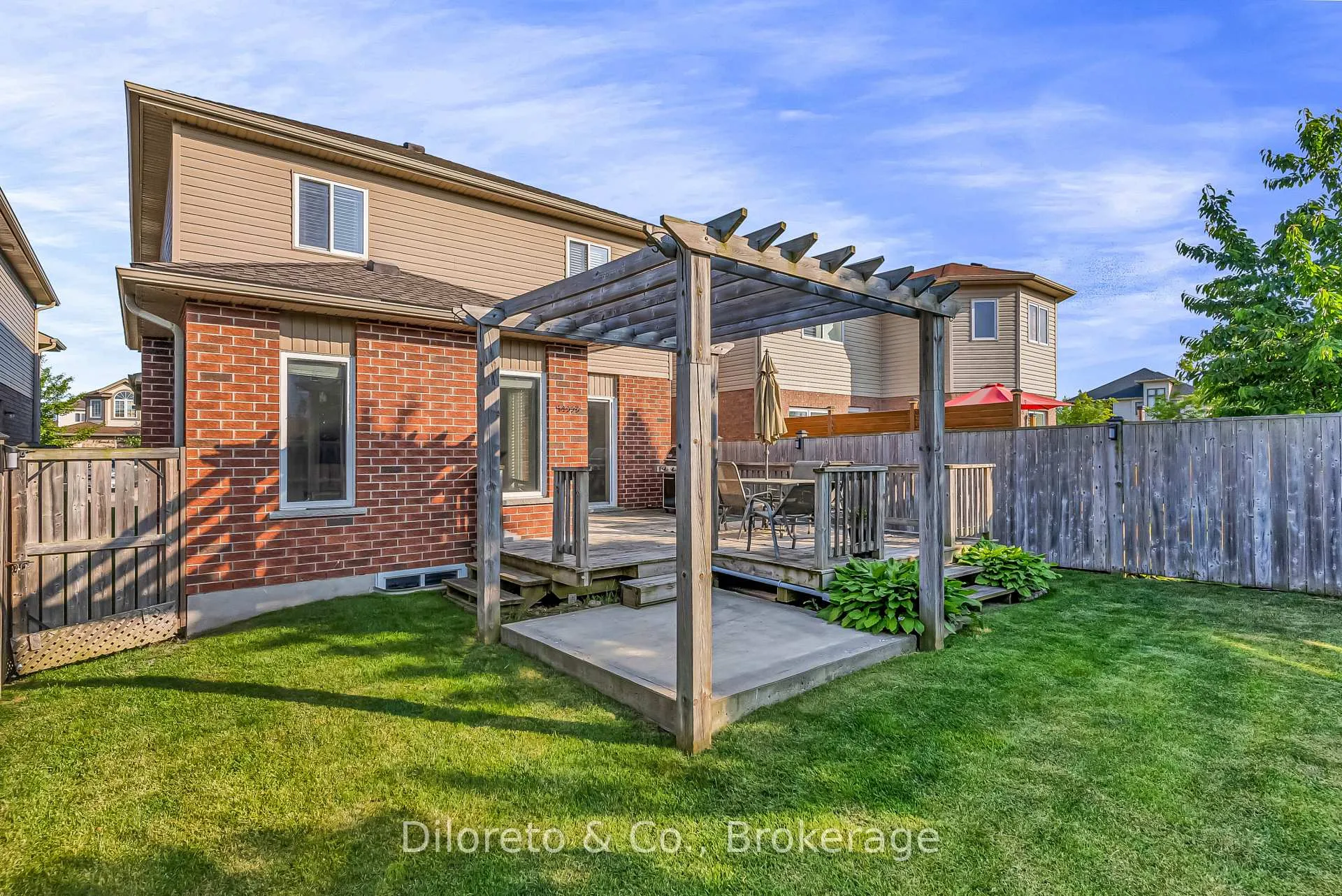 Photo 35 of 4 Brock Street, Guelph, Pineridge/Westminster Woods — HOMEH