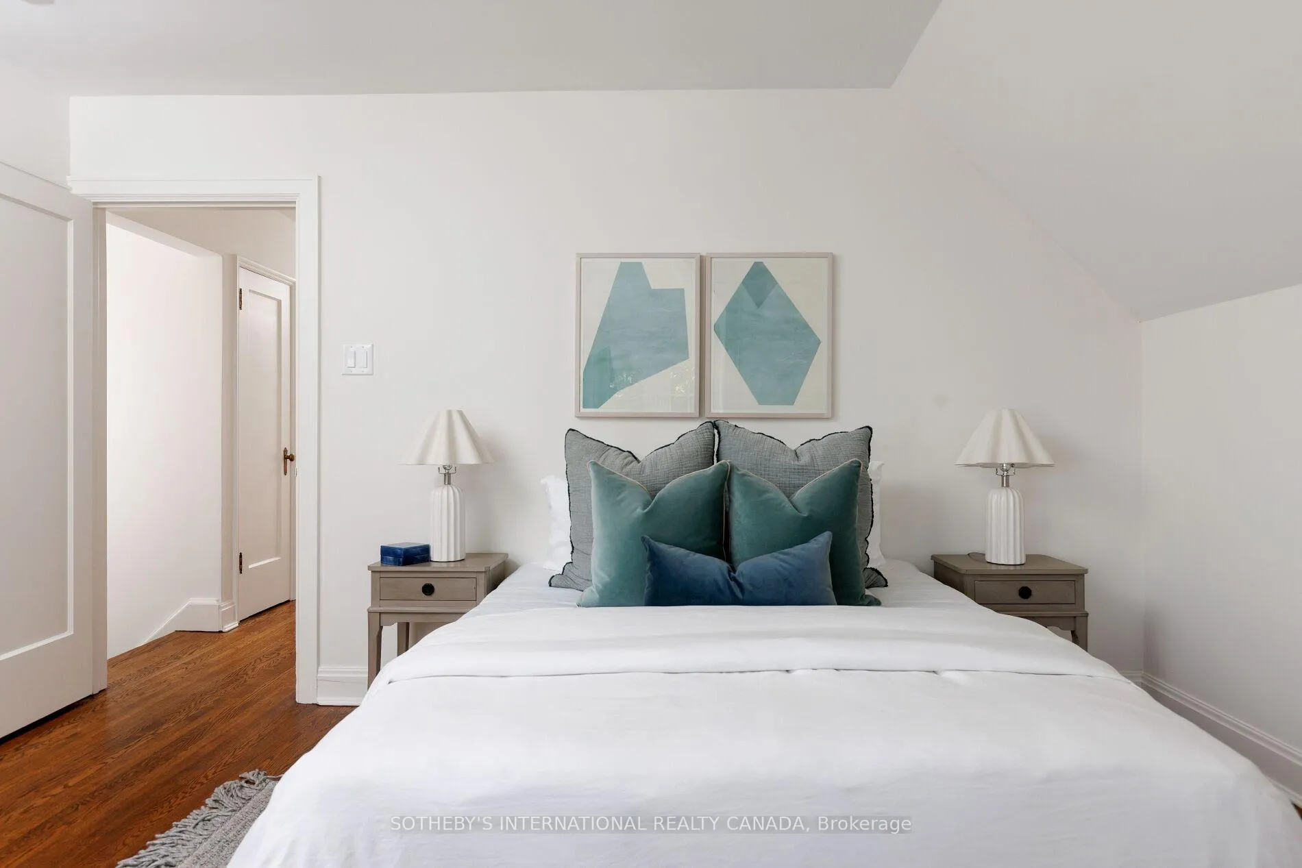 Photo 36 of 61 Eastbourne Avenue, Toronto, Yonge-Eglinton — HOMEH