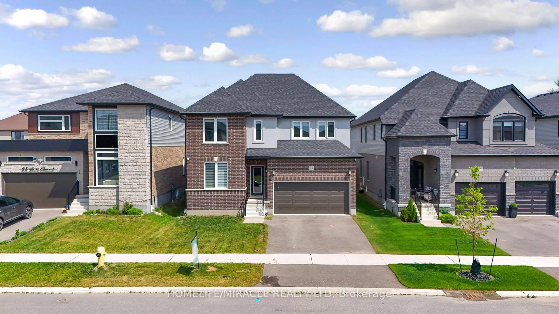 Photo 3 of 24 Sass Crescent, Brant, Paris — HOMEH