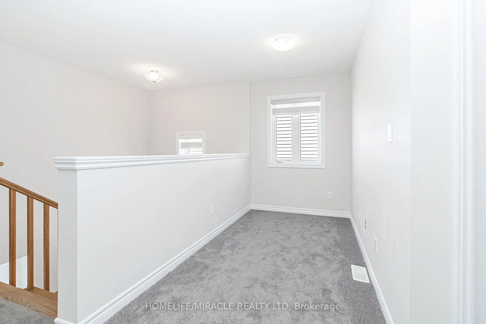 Photo 21 of 24 Sass Crescent, Brant, Paris — HOMEH