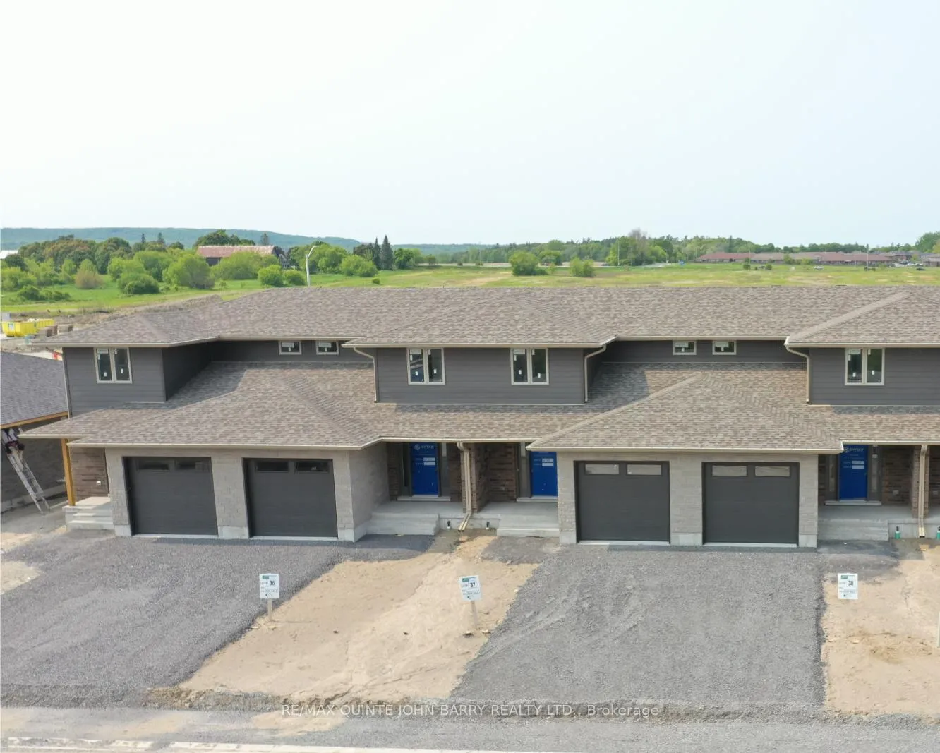 Front of Unit Lot 36, 15 Parkland Circle