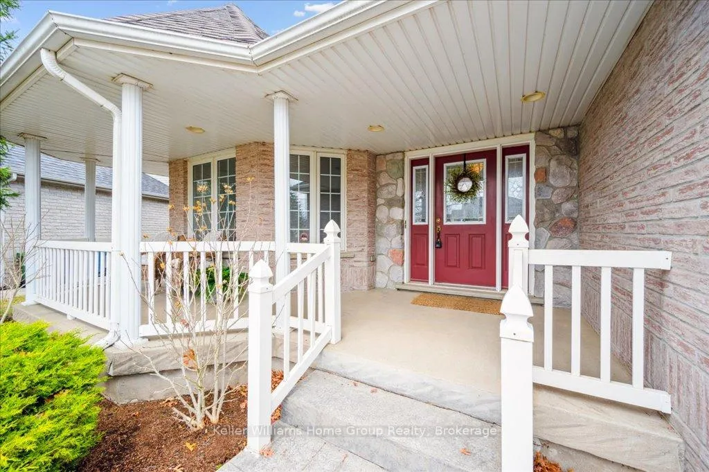 Photo 8 of 38 Oakridge Crescent, Guelph, Pineridge/Westminster Woods — HOMEH