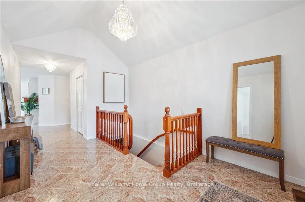 Photo 23 of 38 Oakridge Crescent, Guelph, Pineridge/Westminster Woods — HOMEH