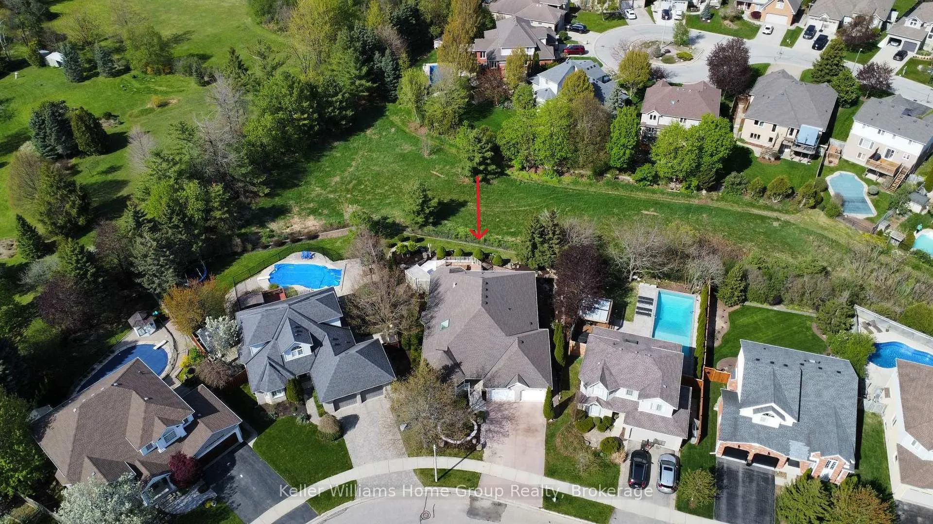 Photo 31 of 38 Oakridge Crescent, Guelph, Pineridge/Westminster Woods — HOMEH