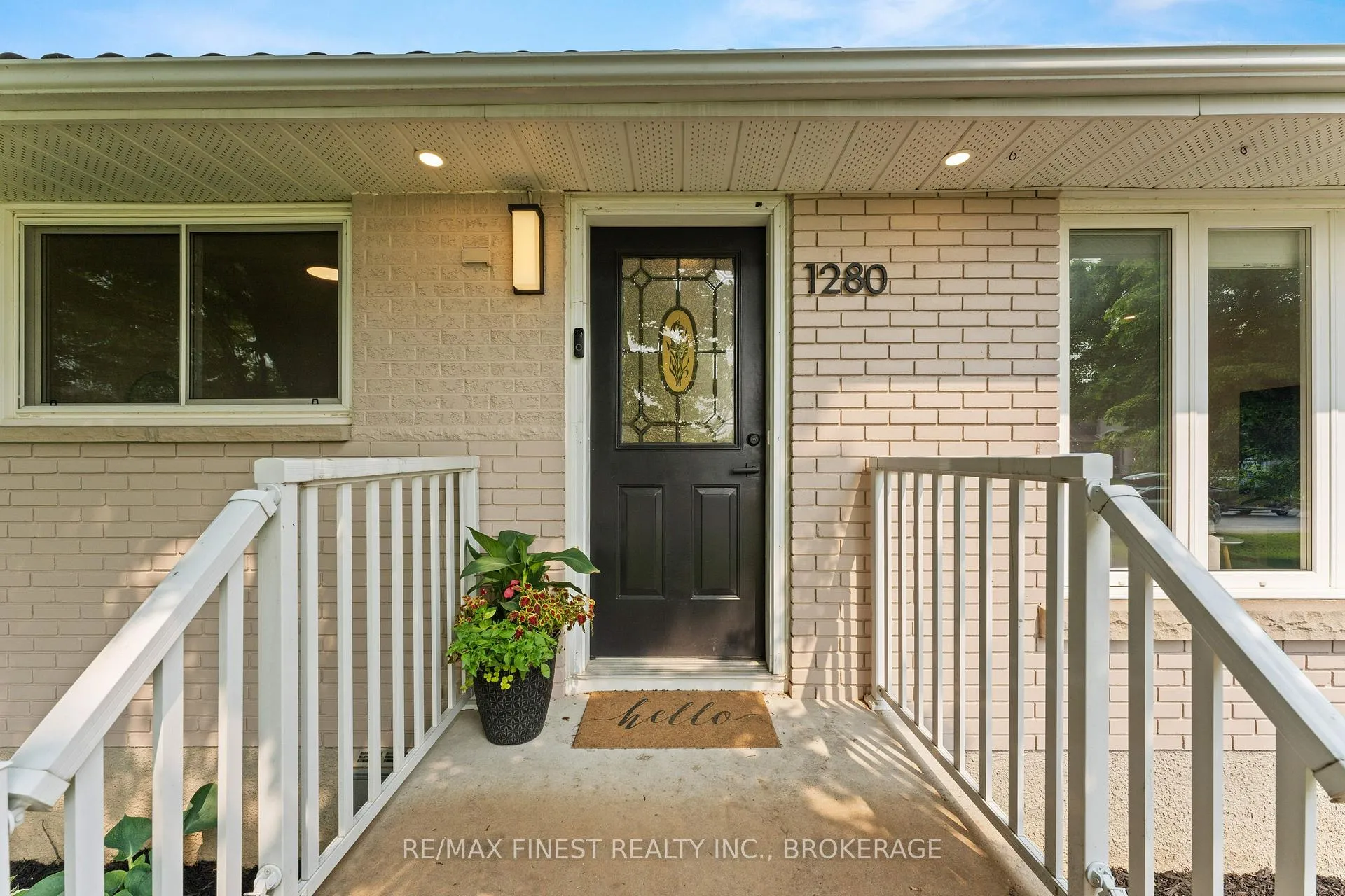 Photo 4 of 1280 Westbrook Road, Kingston, City Northwest — HOMEH