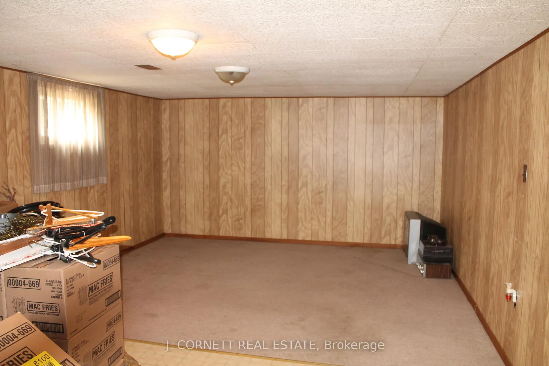 Photo 13 of 421 Bellevue Crescent S, Cornwall — HOMEH