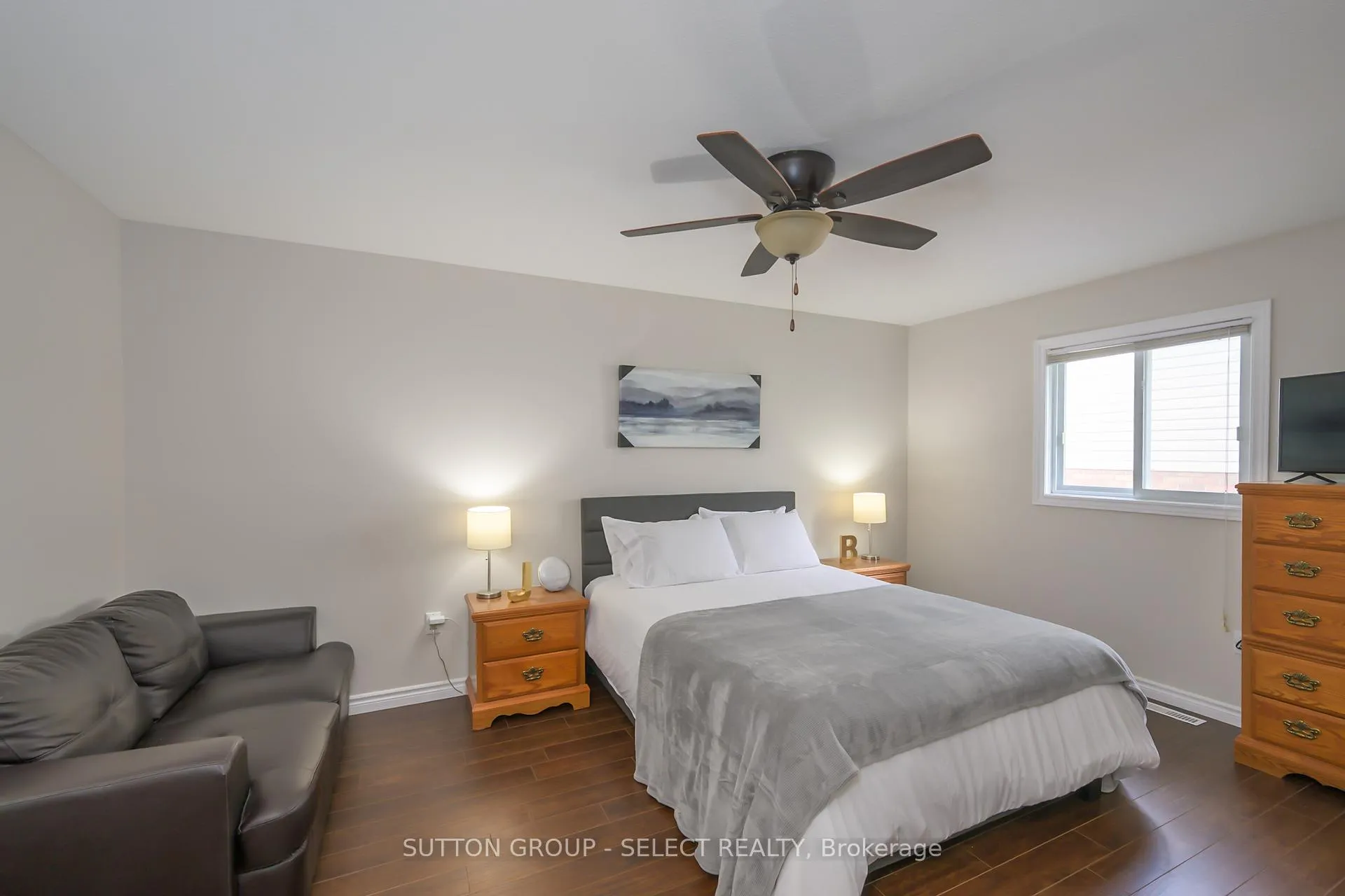 Photo 16 of 83 Middlesex Drive, Strathroy-Caradoc, NE — HOMEH