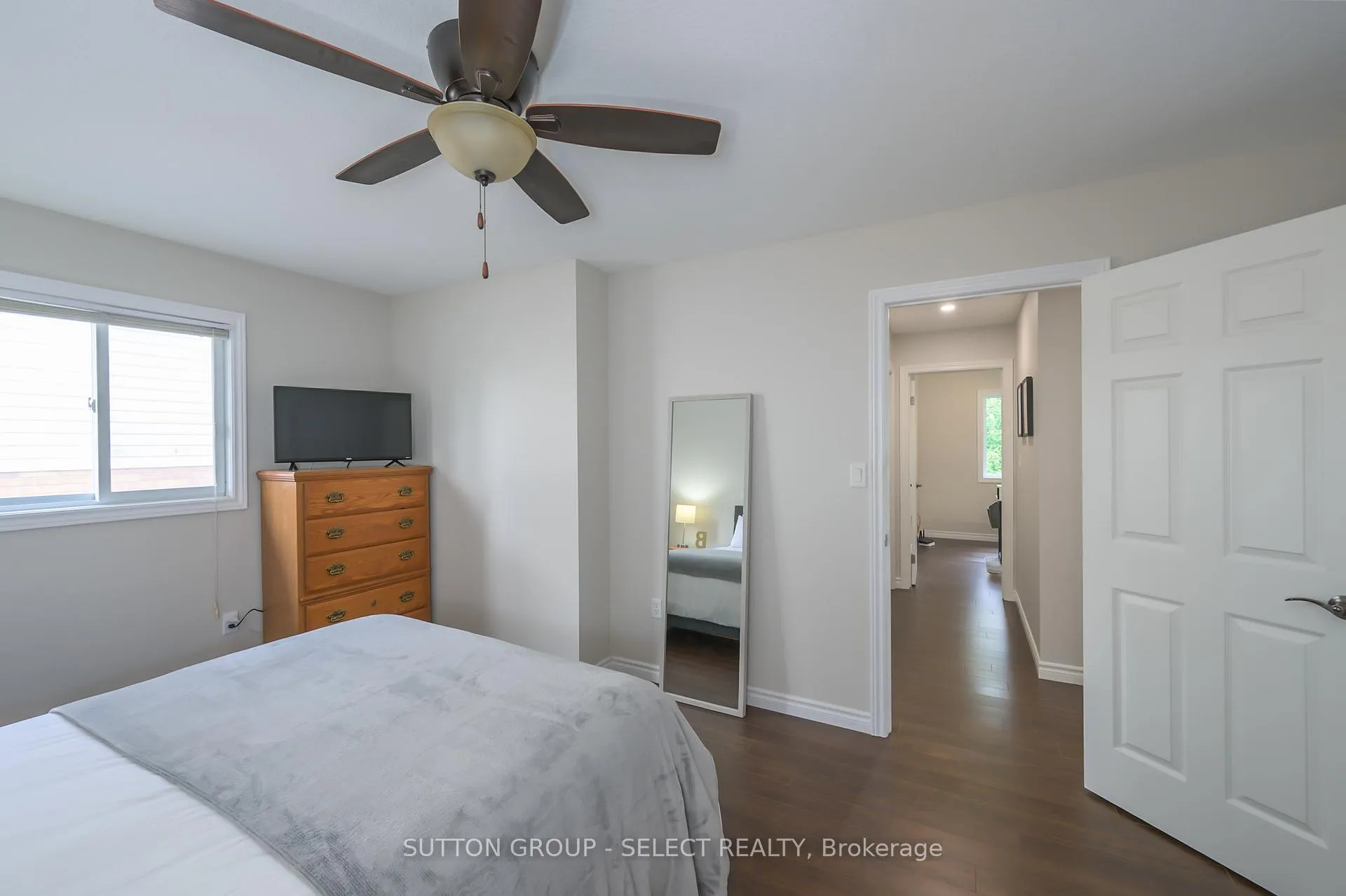 Photo 17 of 83 Middlesex Drive, Strathroy-Caradoc, NE — HOMEH