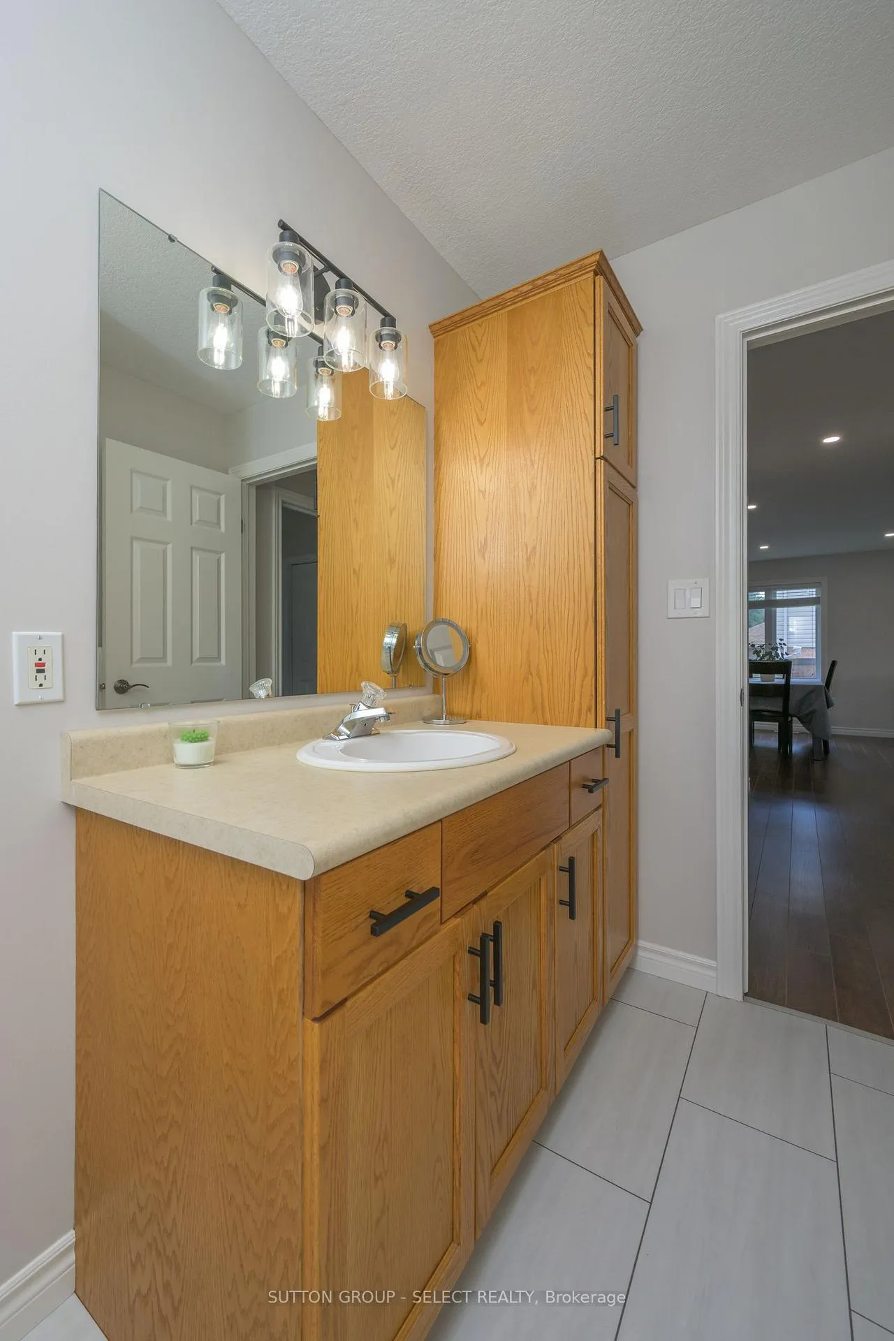 Photo 24 of 83 Middlesex Drive, Strathroy-Caradoc, NE — HOMEH