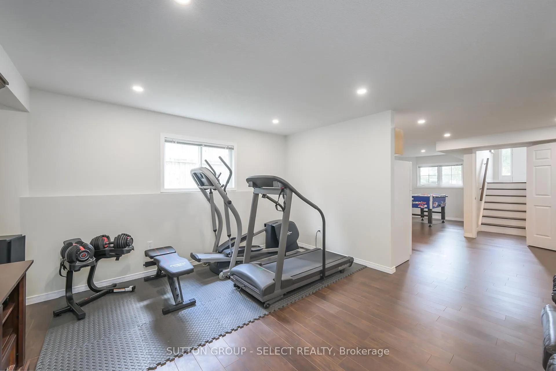 Photo 31 of 83 Middlesex Drive, Strathroy-Caradoc, NE — HOMEH