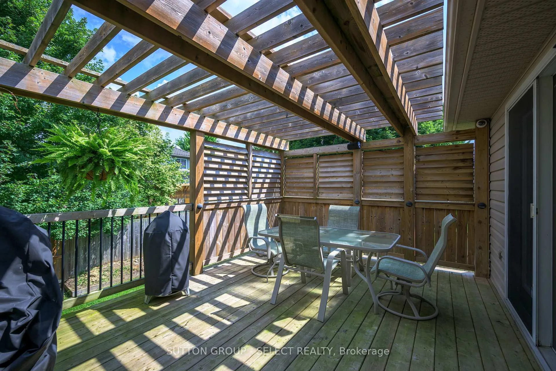 Photo 40 of 83 Middlesex Drive, Strathroy-Caradoc, NE — HOMEH