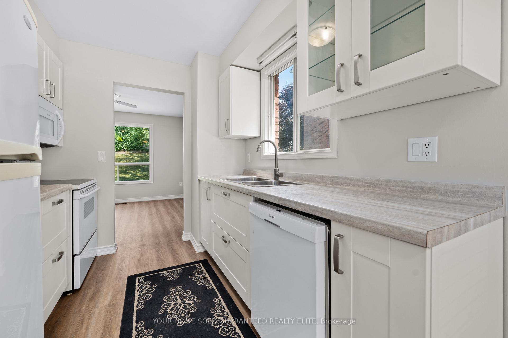 Photo 5 of 34 Merritt Crescent, Grimsby, Grimsby West — HOMEH