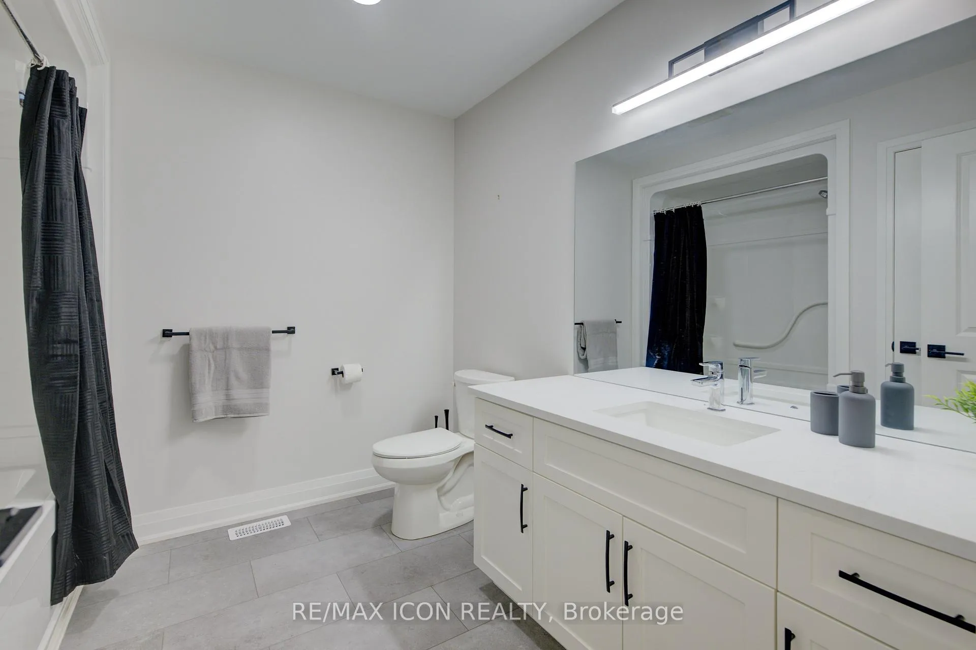 Photo 8 of 816 23rd Avenue, Hanover — HOMEH
