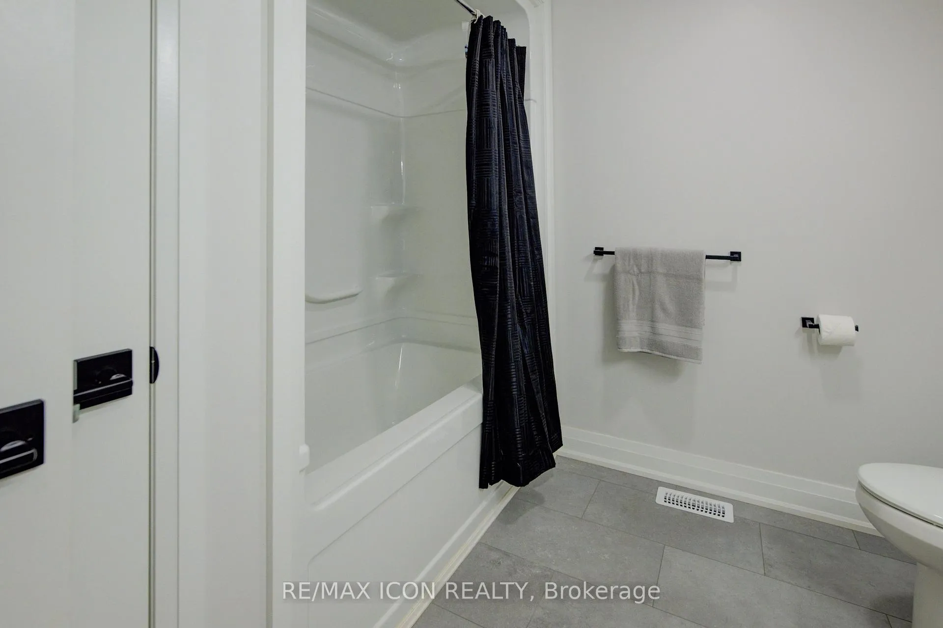 Photo 9 of 816 23rd Avenue, Hanover — HOMEH