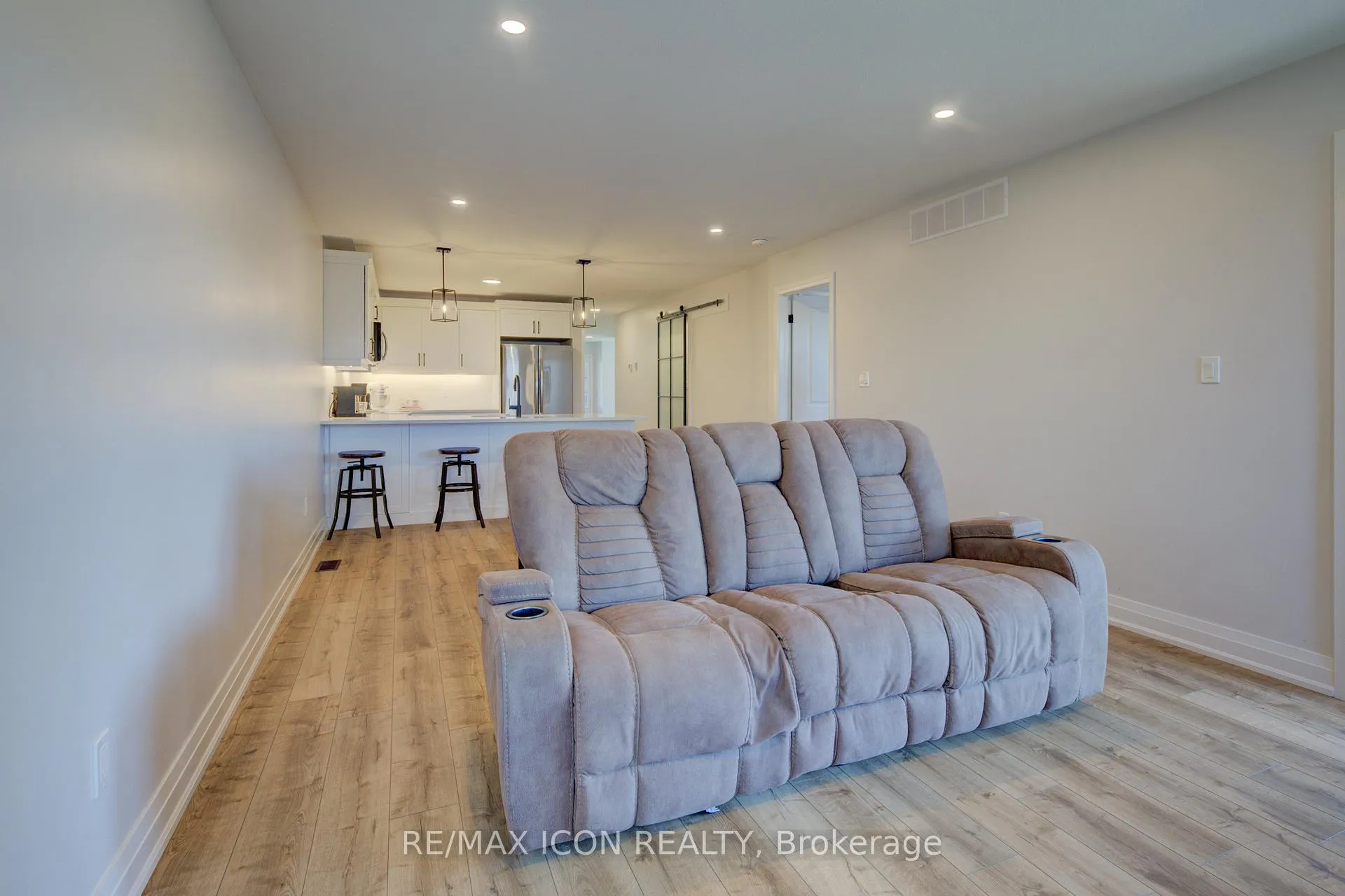Photo 17 of 816 23rd Avenue, Hanover — HOMEH