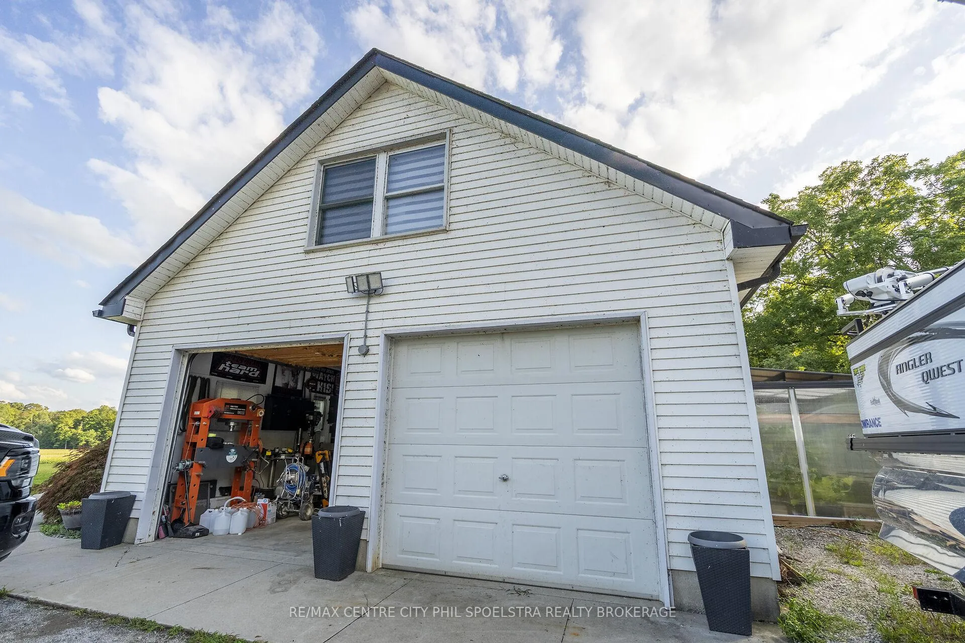 Photo 34 of 7496 Decker Drive, Middlesex Centre, Delaware Town — HOMEH