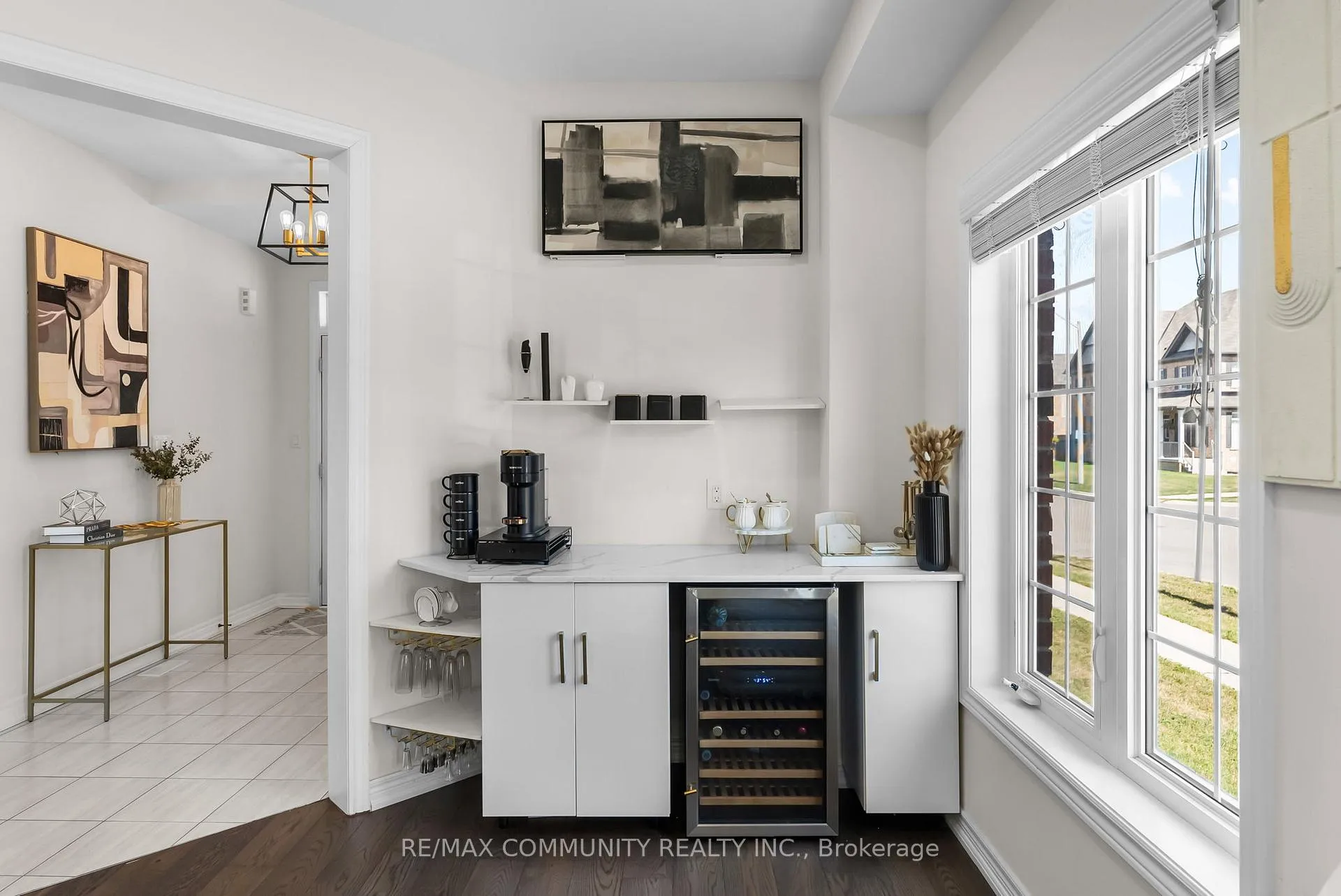 Photo 9 of 279 Kenneth Cole Drive, Clarington, Bowmanville — HOMEH