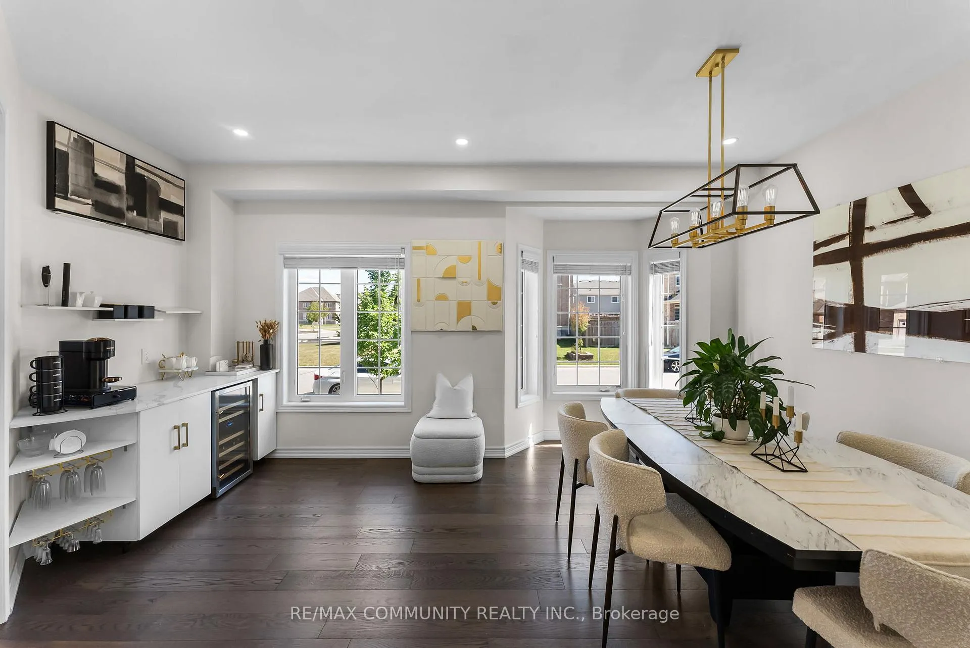 Photo 10 of 279 Kenneth Cole Drive, Clarington, Bowmanville — HOMEH