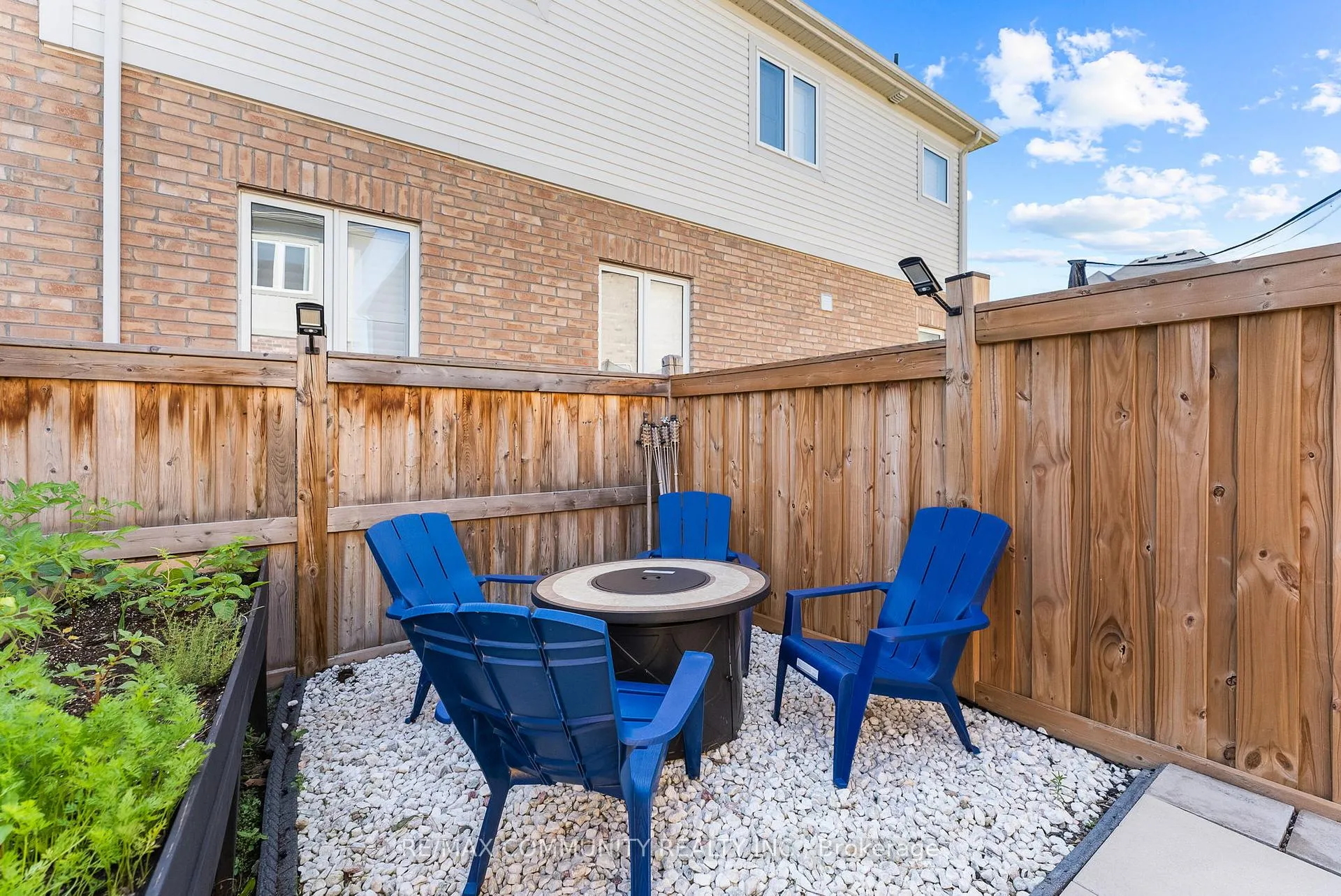 Photo 40 of 279 Kenneth Cole Drive, Clarington, Bowmanville — HOMEH