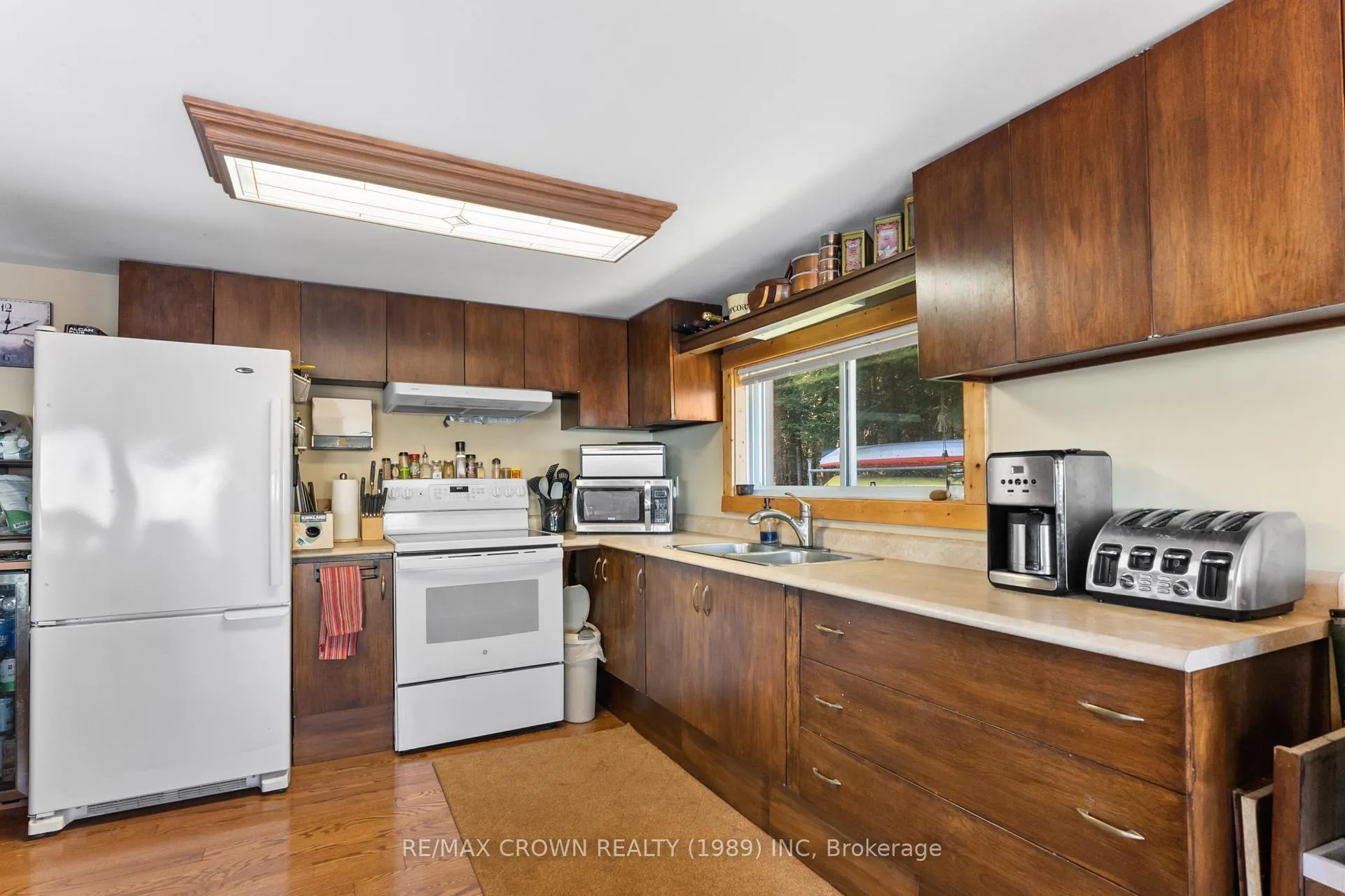 Photo 10 of 260 Birchgrove Drive E, Callander — HOMEH