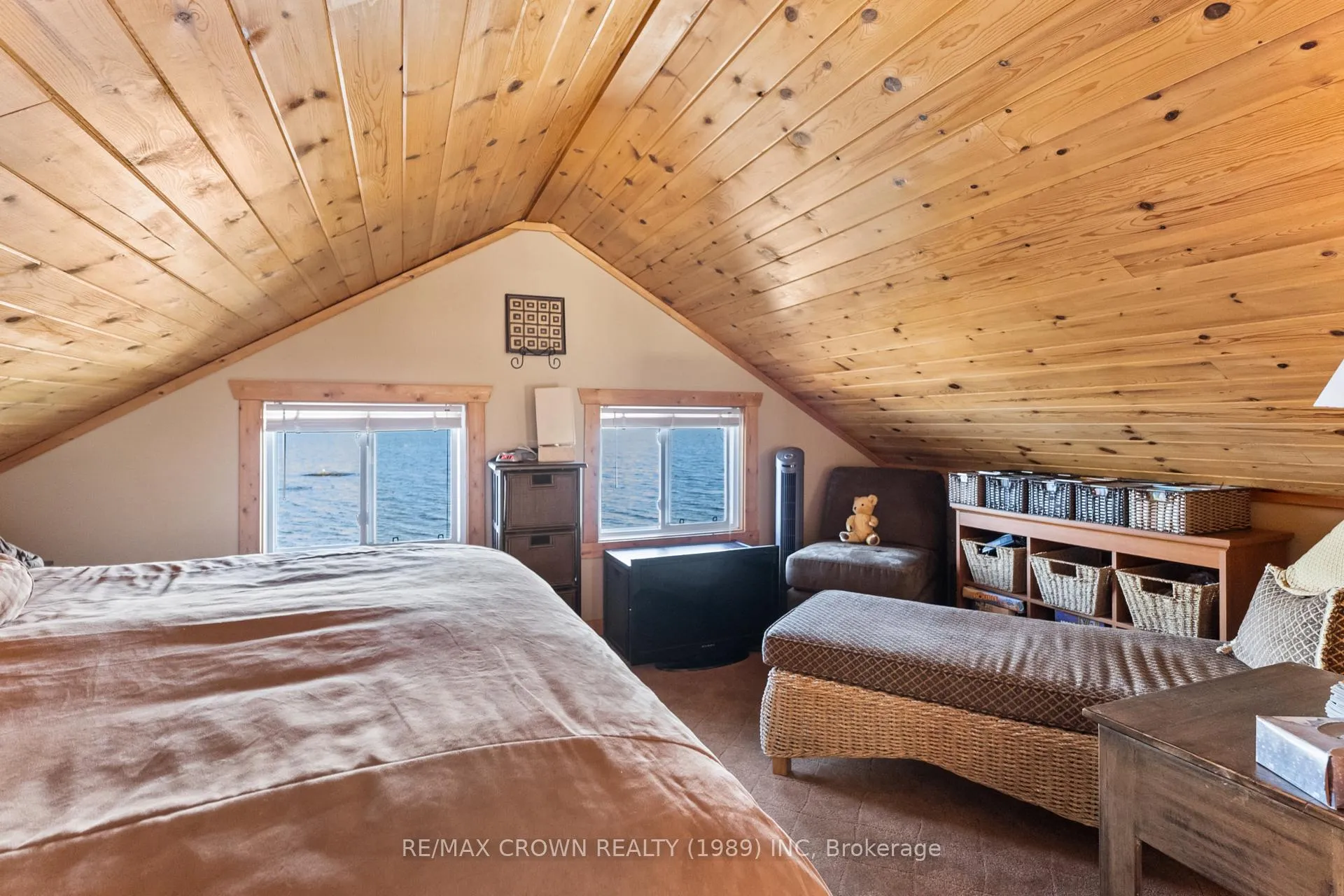 Photo 16 of 260 Birchgrove Drive E, Callander — HOMEH