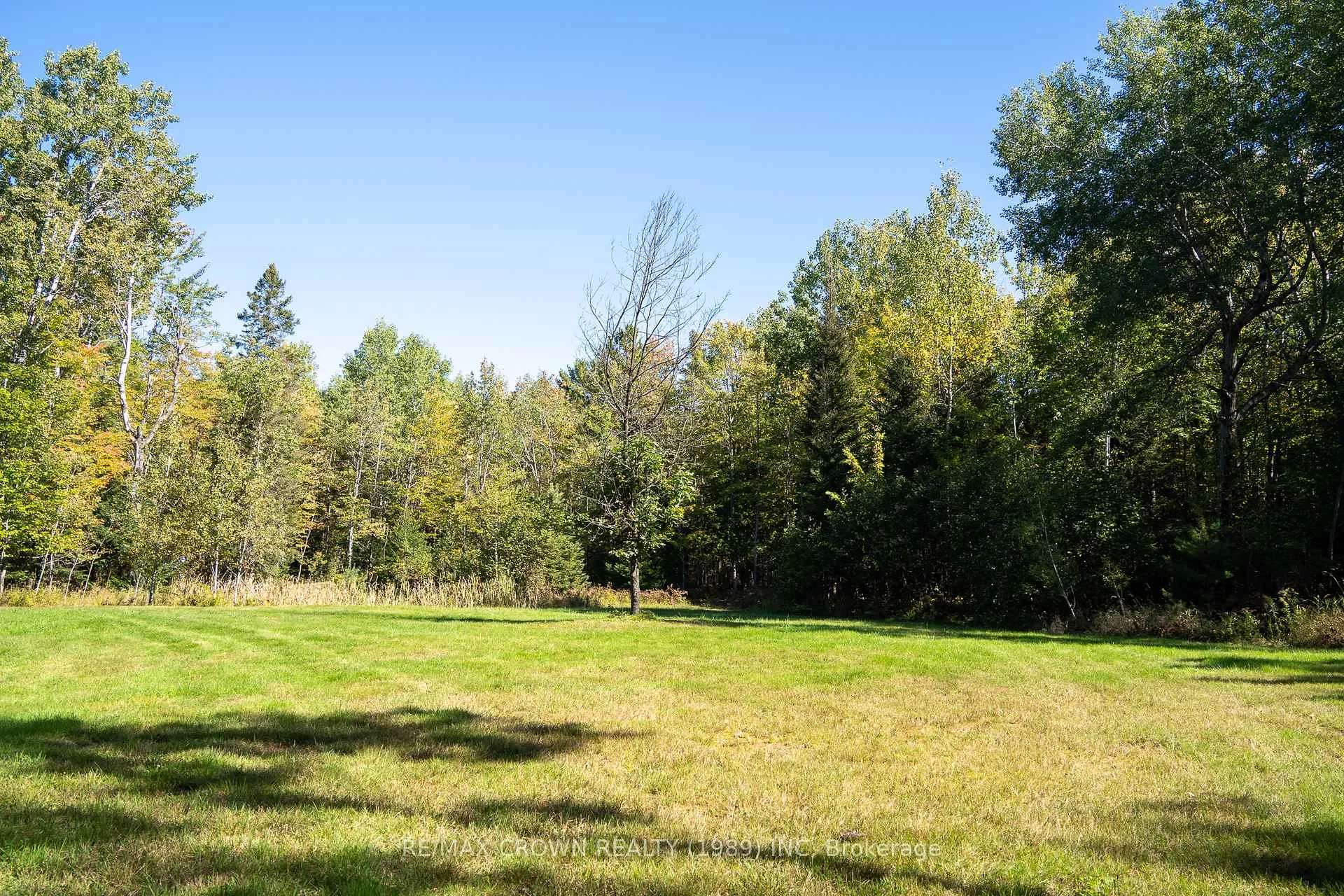 Photo 46 of 260 Birchgrove Drive E, Callander — HOMEH