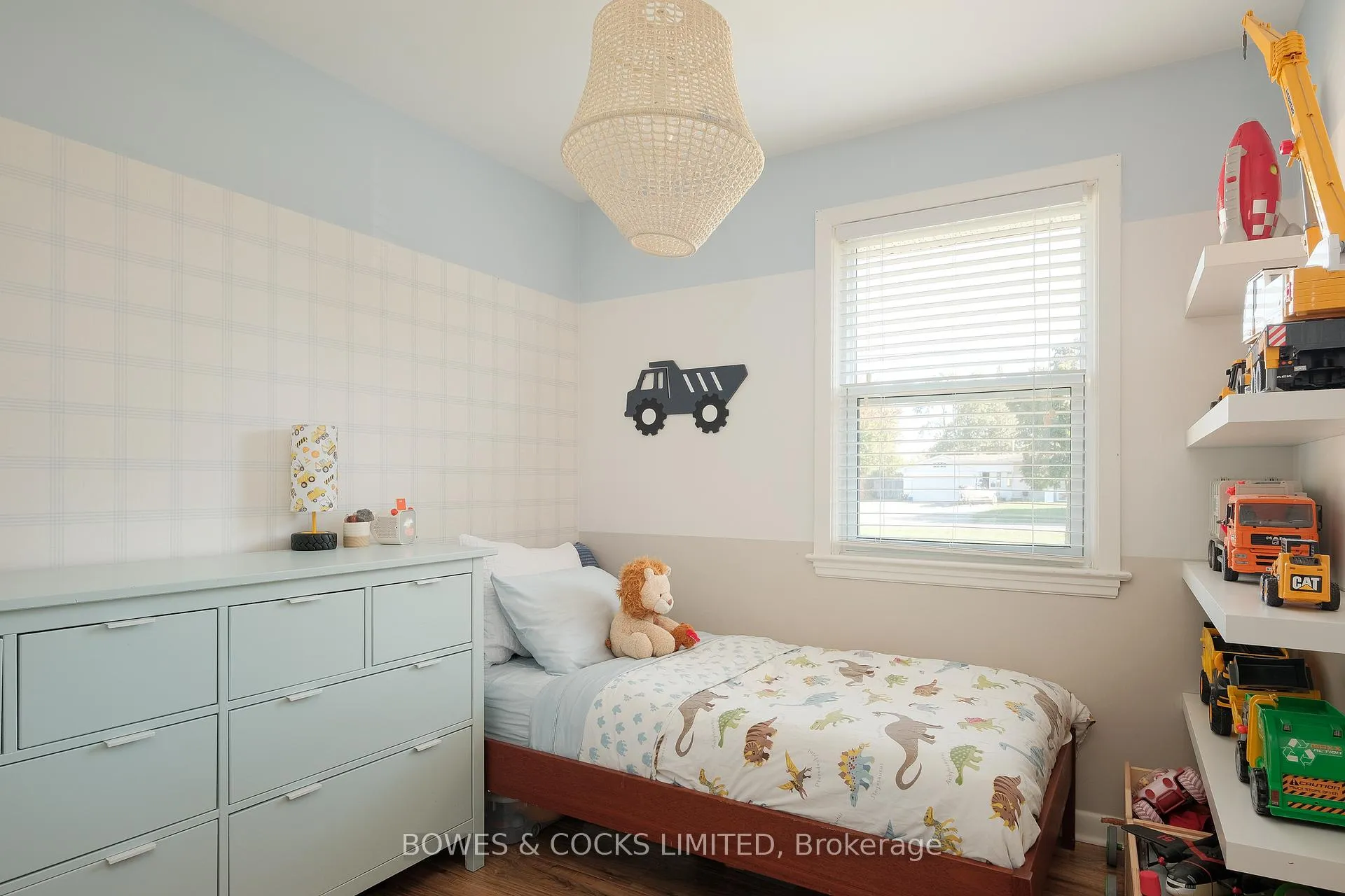 Photo 15 of 730 Crawford Place, Peterborough, Otonabee Ward 1 — HOMEH