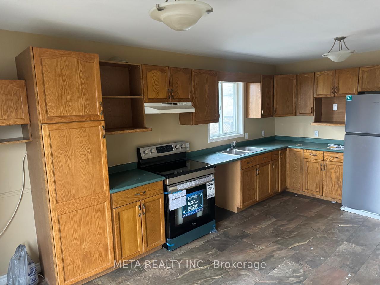 Photo 10 of 21 Faraday Gardens, Belleville, Belleville Ward — HOMEH
