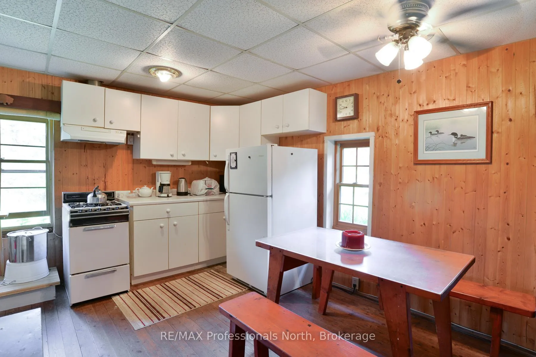 Photo 8 of 1005 Peterson Road, Bracebridge, Draper — HOMEH