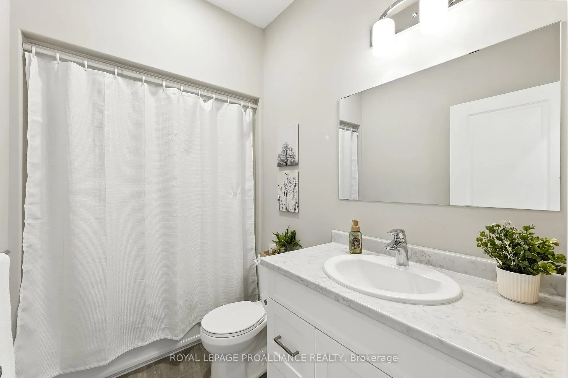 Photo 30 of 29 Rosslyn Drive, Brighton — HOMEH