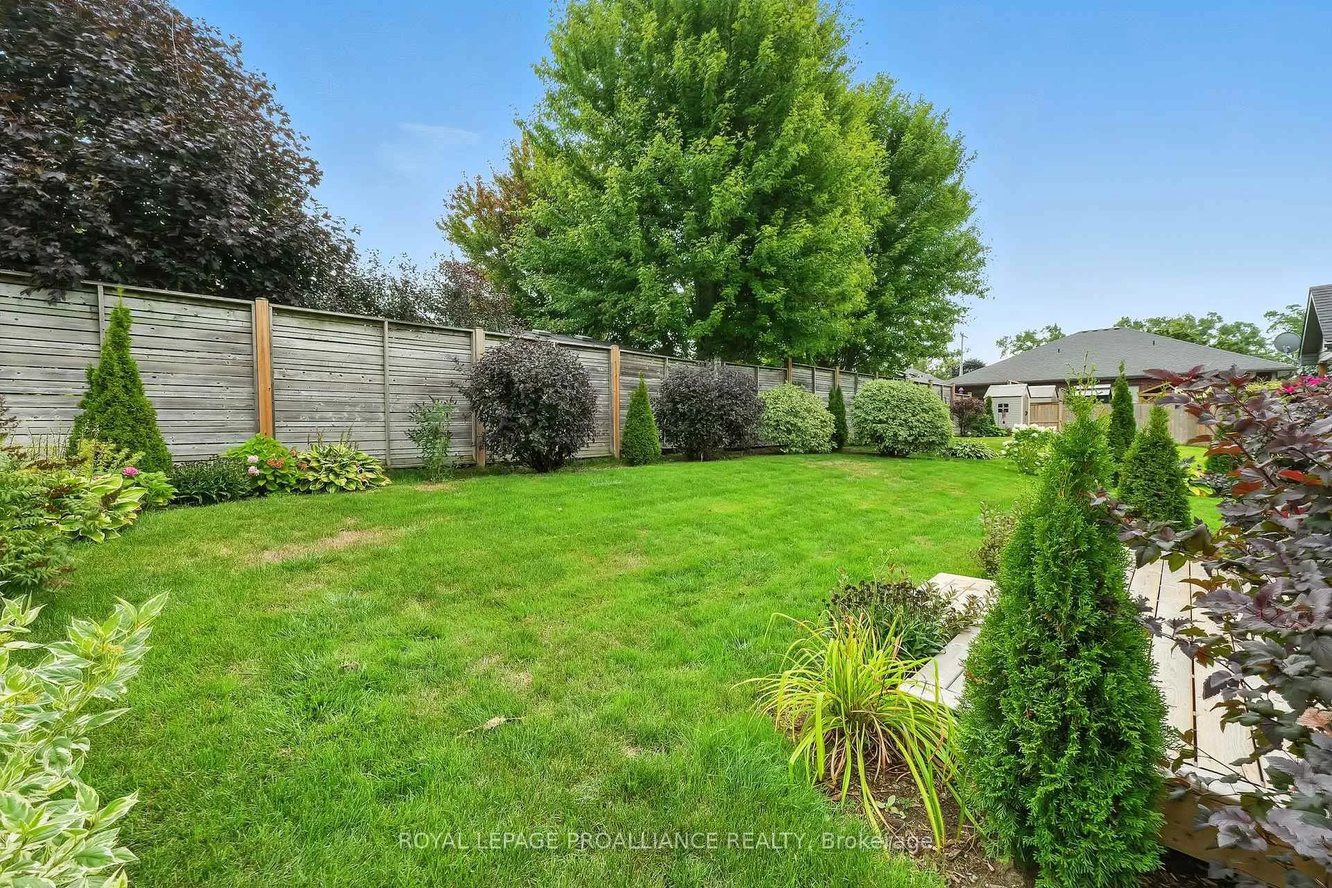 Photo 35 of 29 Rosslyn Drive, Brighton — HOMEH