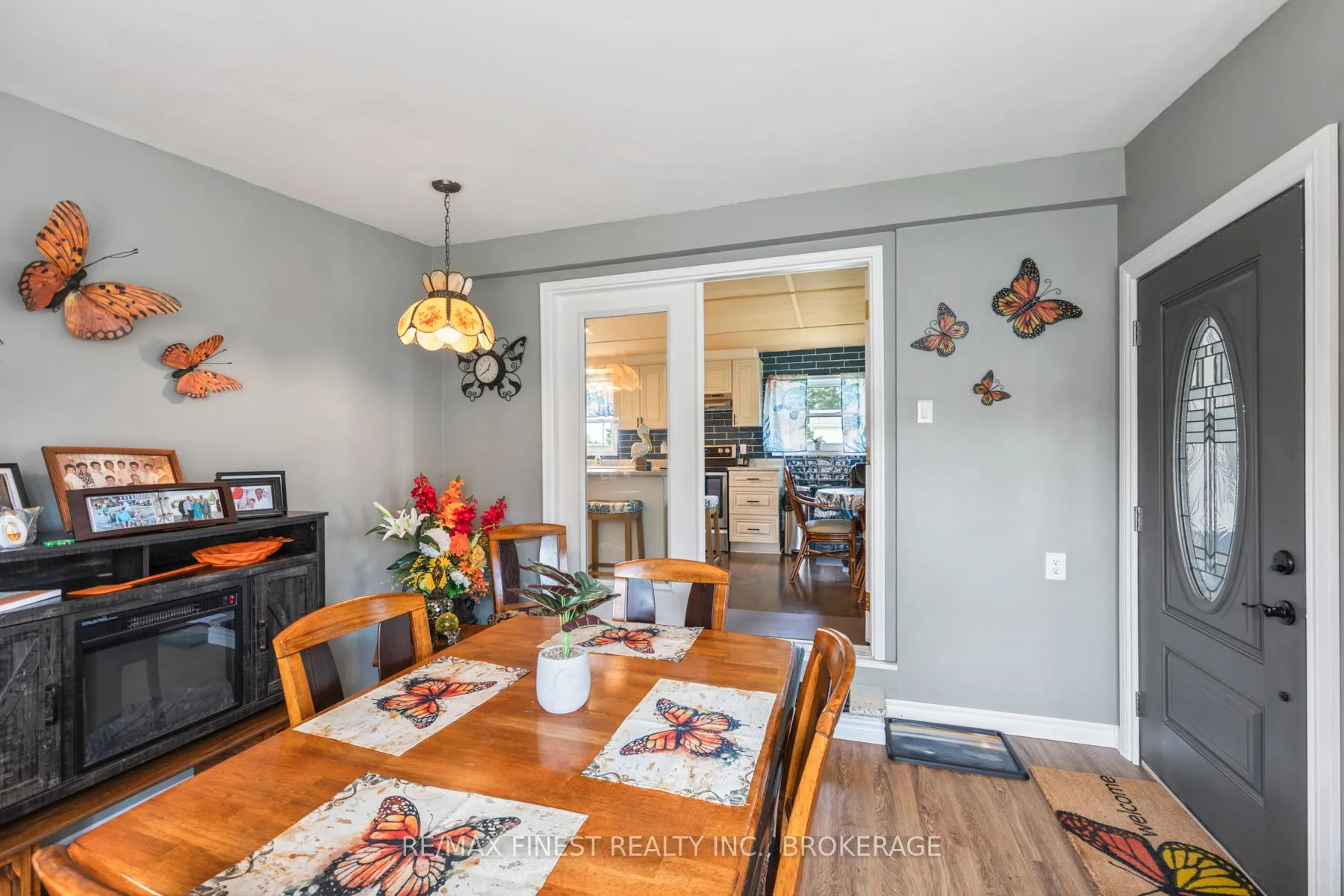 Photo 11 of 4327 Elm Street, Frontenac, Frontenac South — HOMEH
