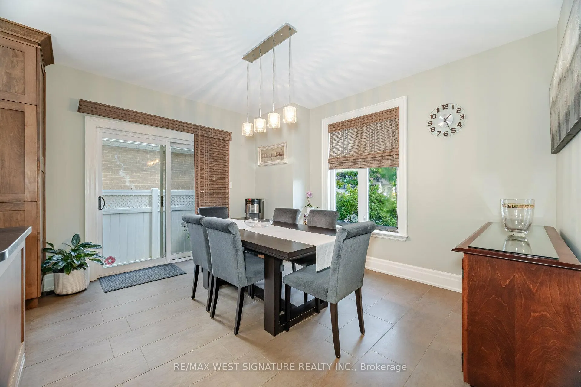 Photo 12 of 12 Gosling Road, Vaughan, Maple — HOMEH
