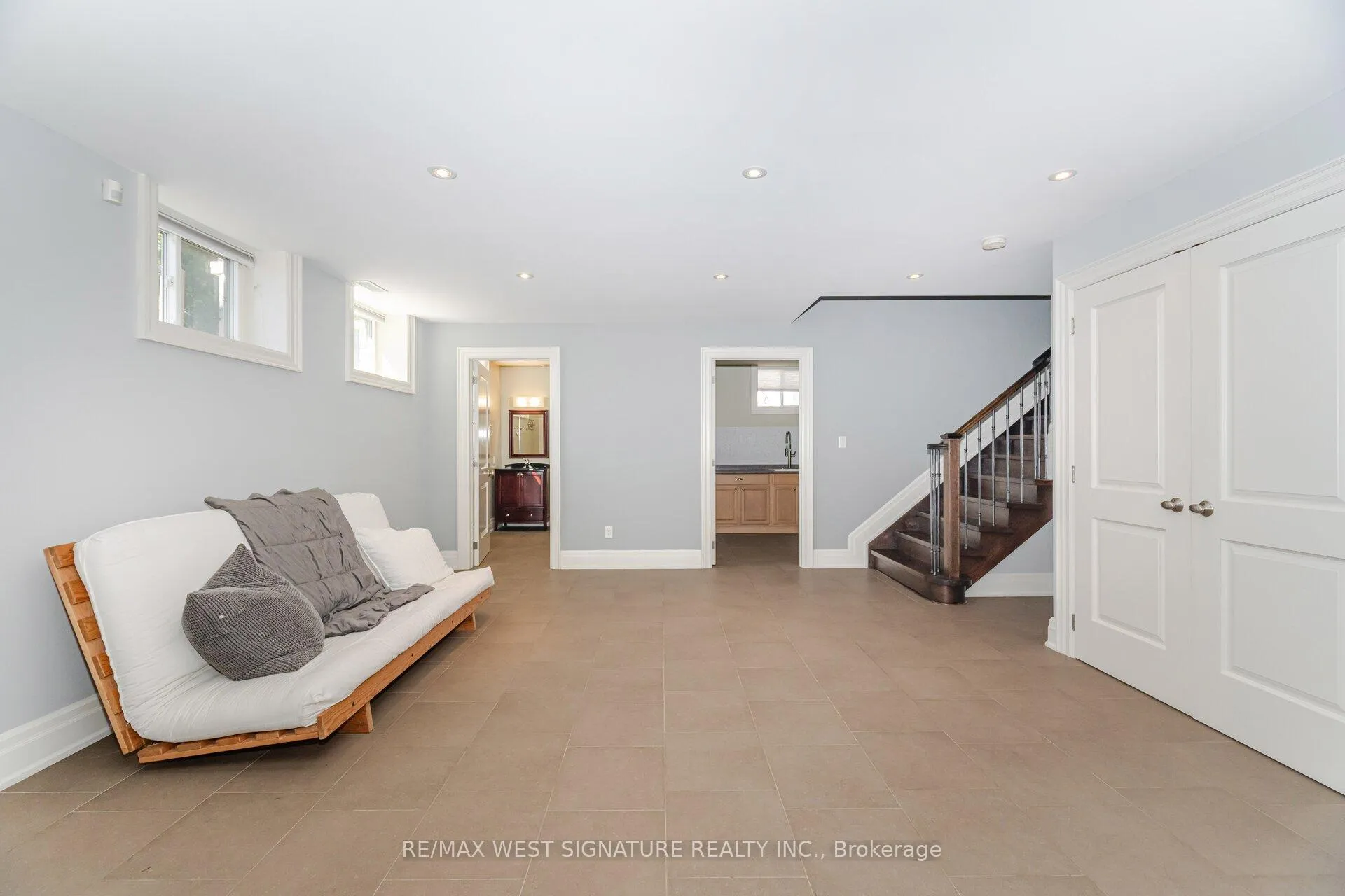 Photo 32 of 12 Gosling Road, Vaughan, Maple — HOMEH