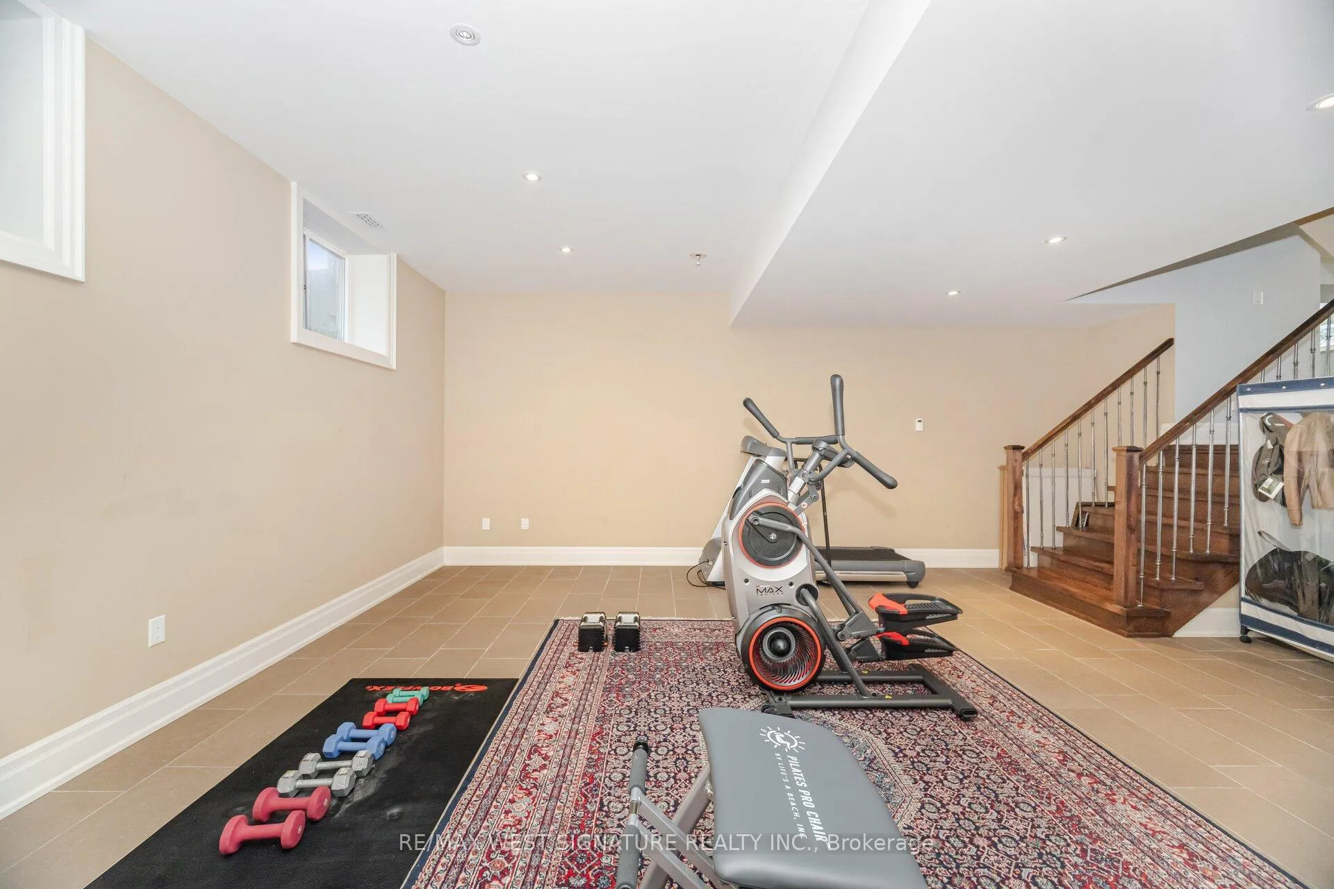 Photo 35 of 12 Gosling Road, Vaughan, Maple — HOMEH