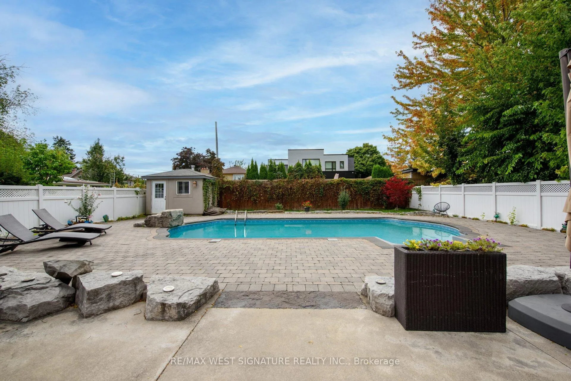 Photo 38 of 12 Gosling Road, Vaughan, Maple — HOMEH