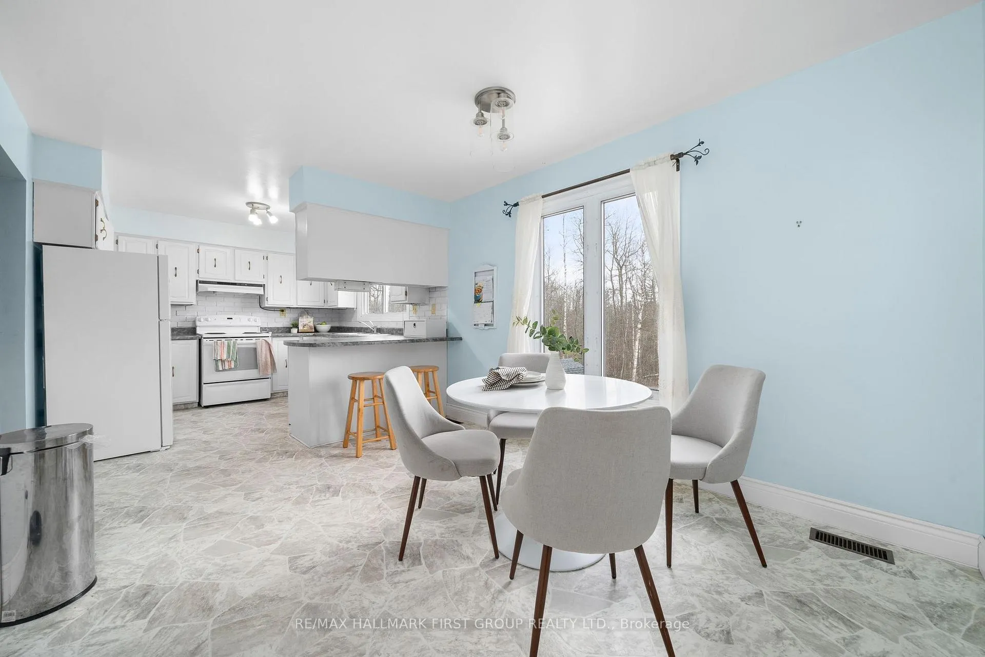 Photo 5 of 3798 Hickerson Road, Hamilton Township, Baltimore — HOMEH