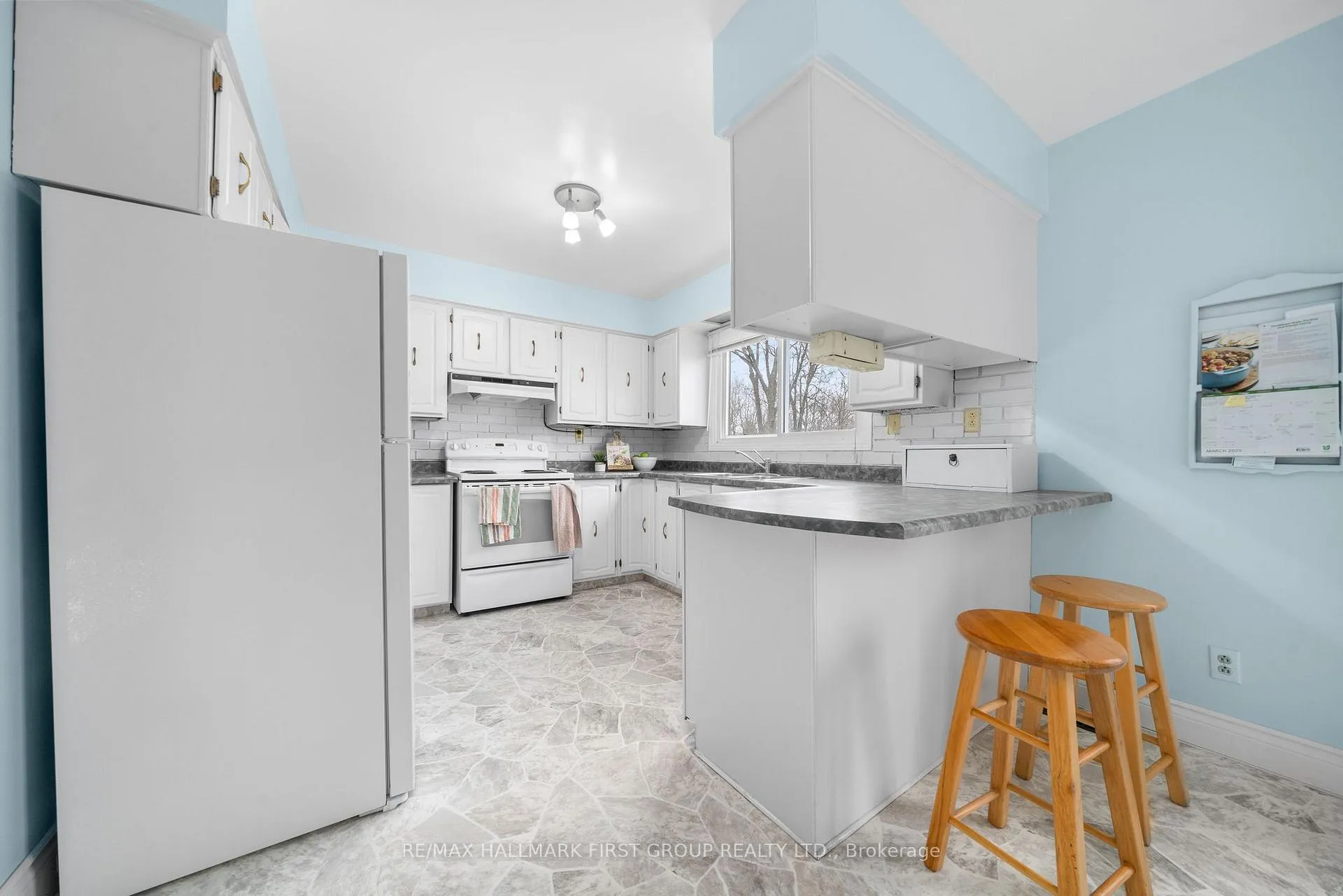 Photo 9 of 3798 Hickerson Road, Hamilton Township, Baltimore — HOMEH